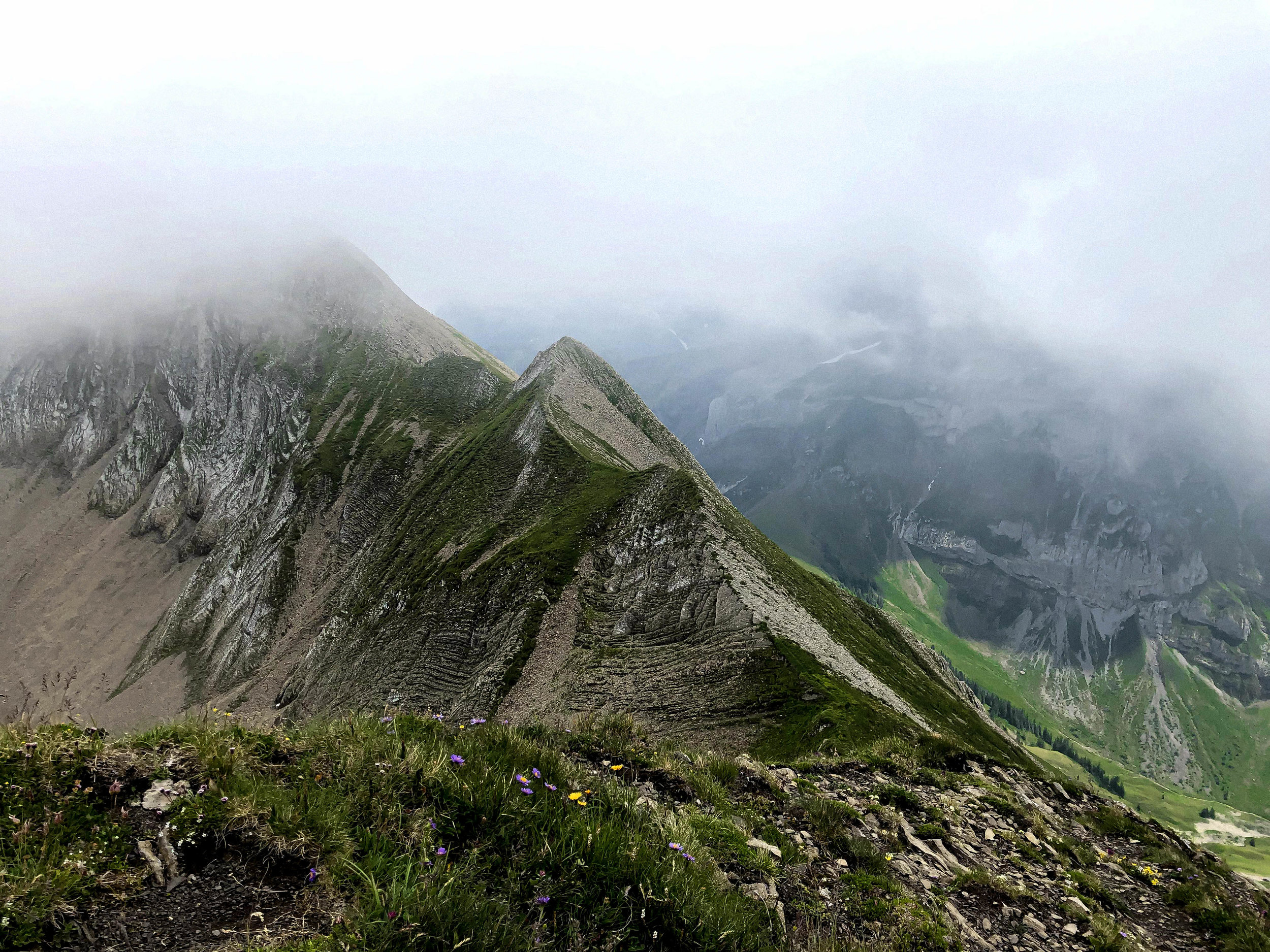 Hike up to Brisen Peak Nidwalden