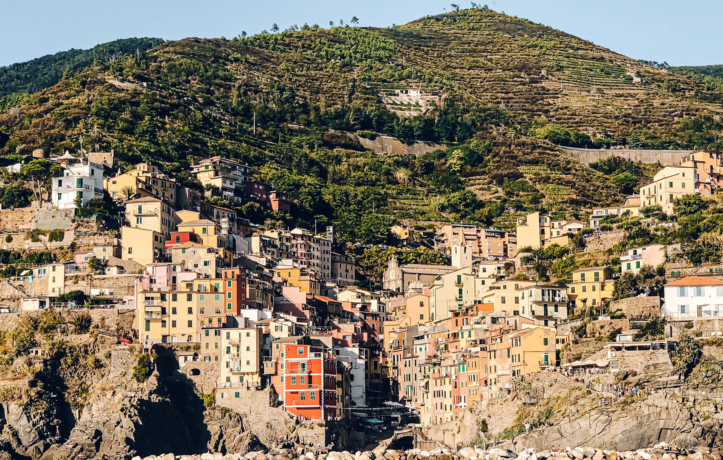 Cinque Terre Riomaggiore from sea.jpg