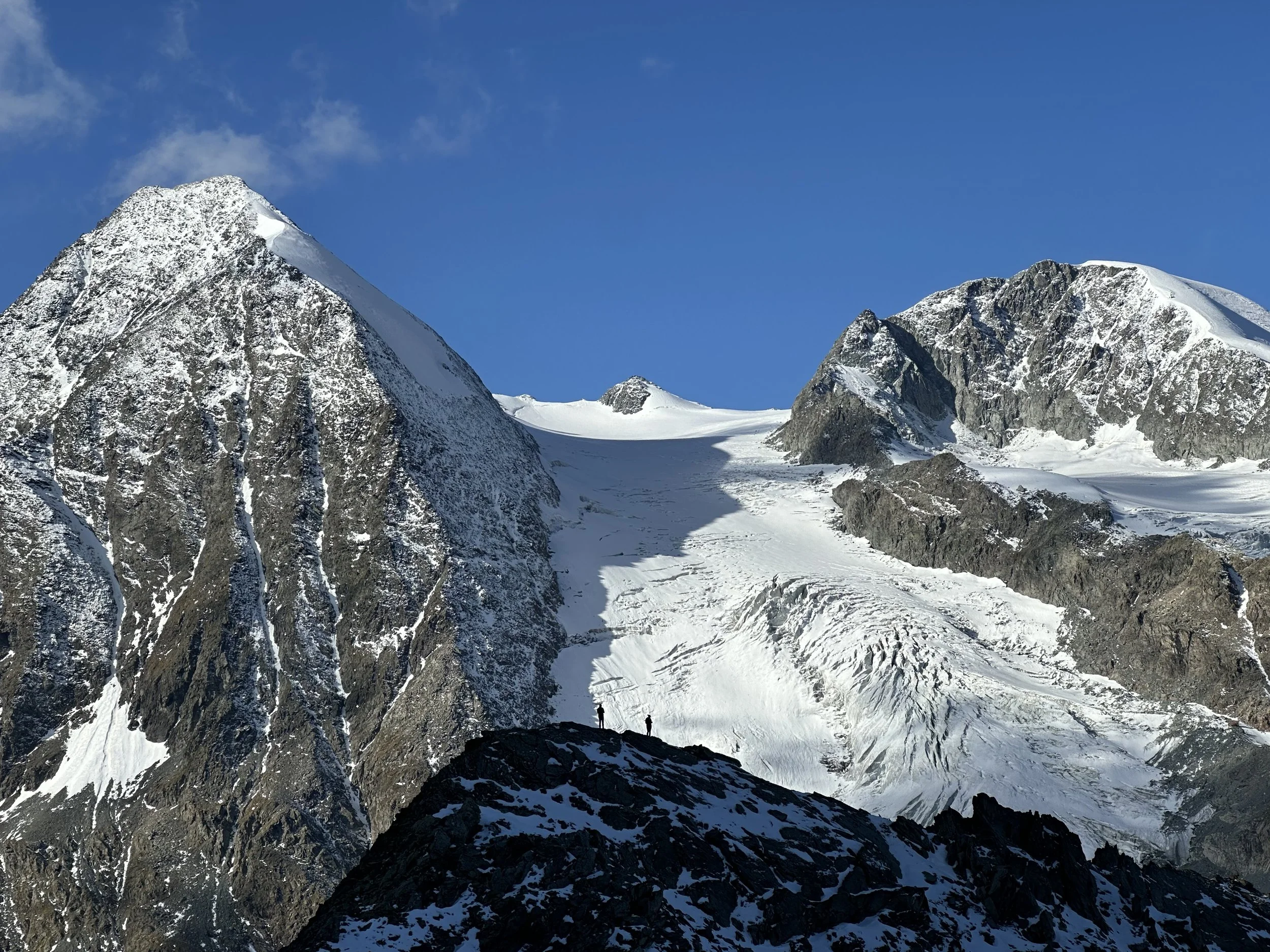 Alpine Passes Trek: Hut-to-Hut Hiking in Valais