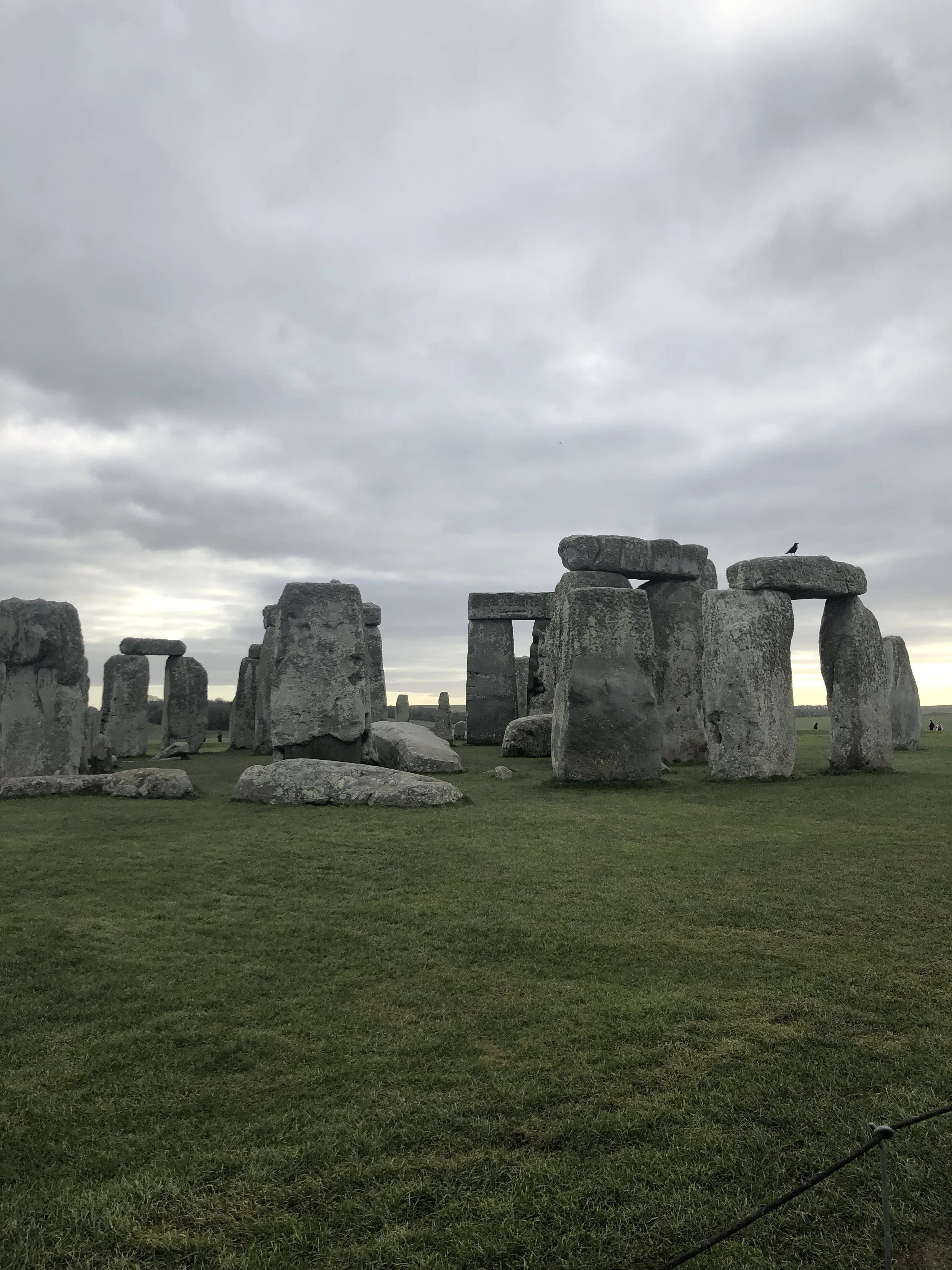 london - stonehenge.jpg