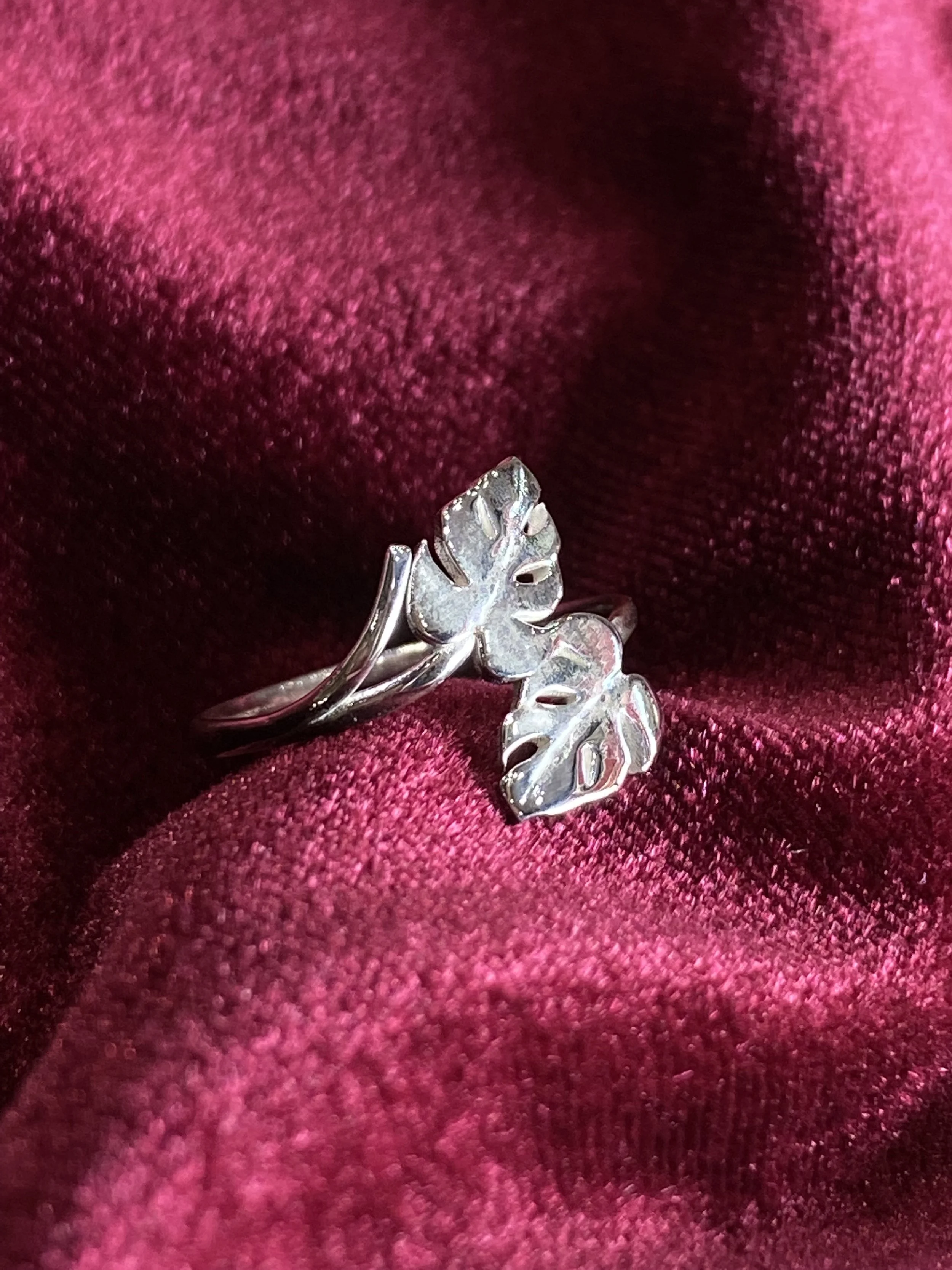 Palm Leaf Wrap Ring