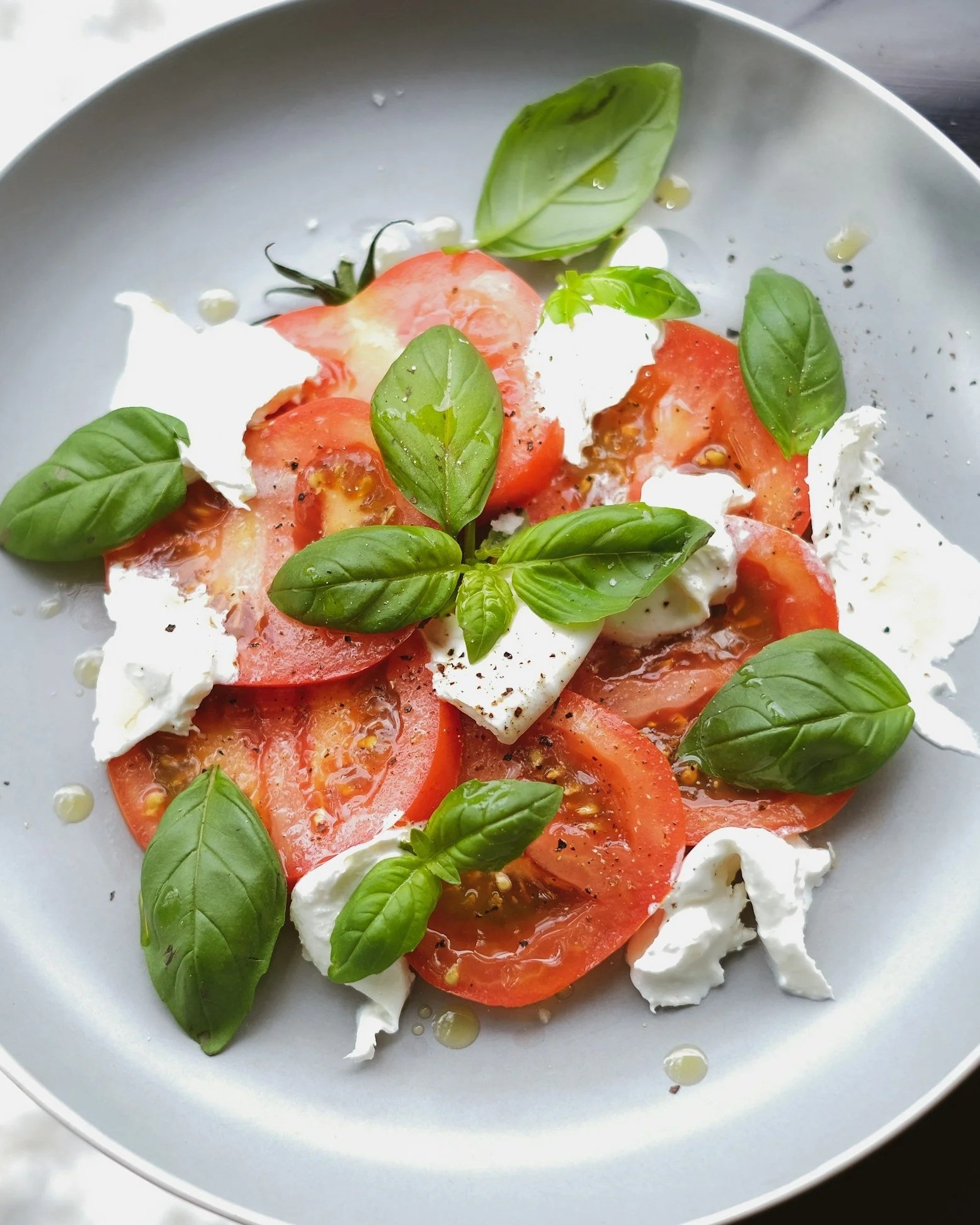 sake-and-caprese