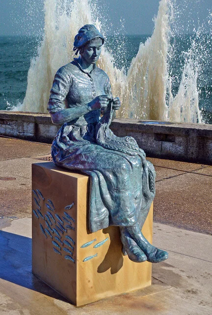 Gansey Girl with Wave.jpeg