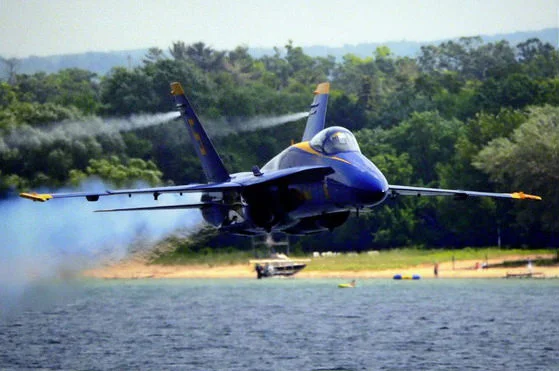 078 Blue Angel Chad Thomas-1.jpg