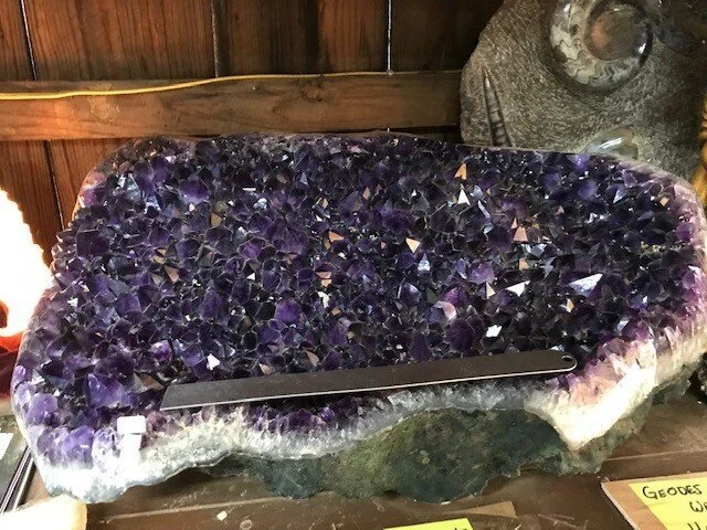 #3. Large Amethyst Plate