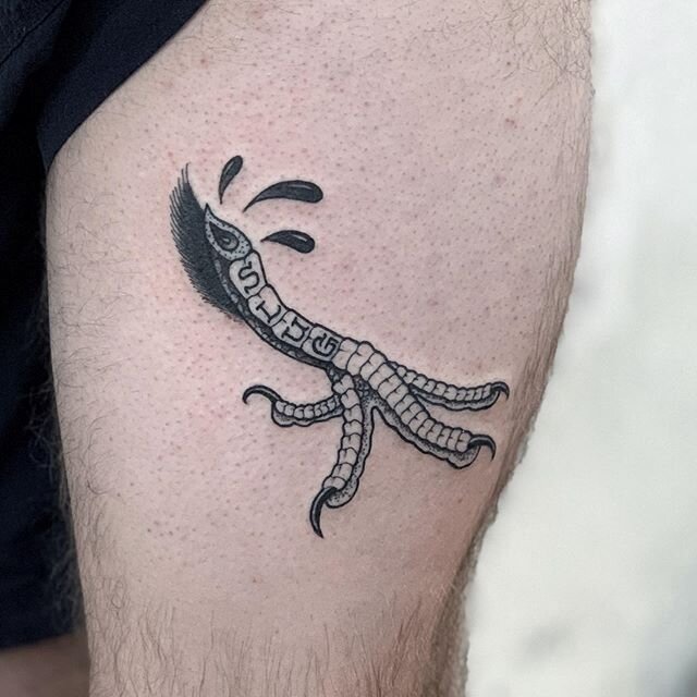 Chicken claw tattoo  Tattoogridnet