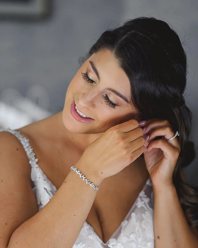 Beautiful bride Rheba on her magical wedding day. I loved her and her bridal party, they were hysterical! Photo by @lukewaynephoto @transcendentmakeup