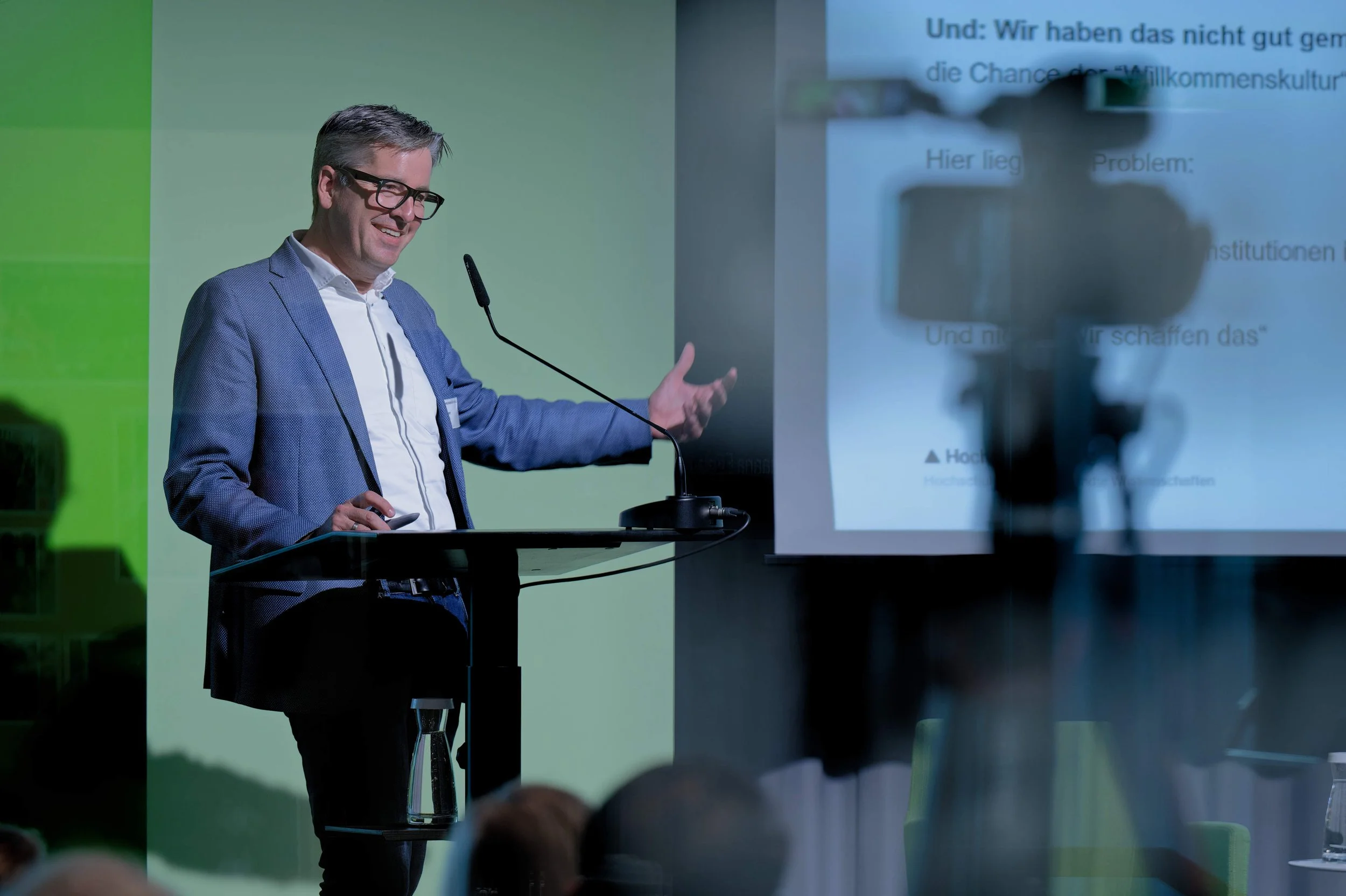 Heinrich-Böll-Stiftung: "Zwischen Willkommenskultur und Abschottung" 