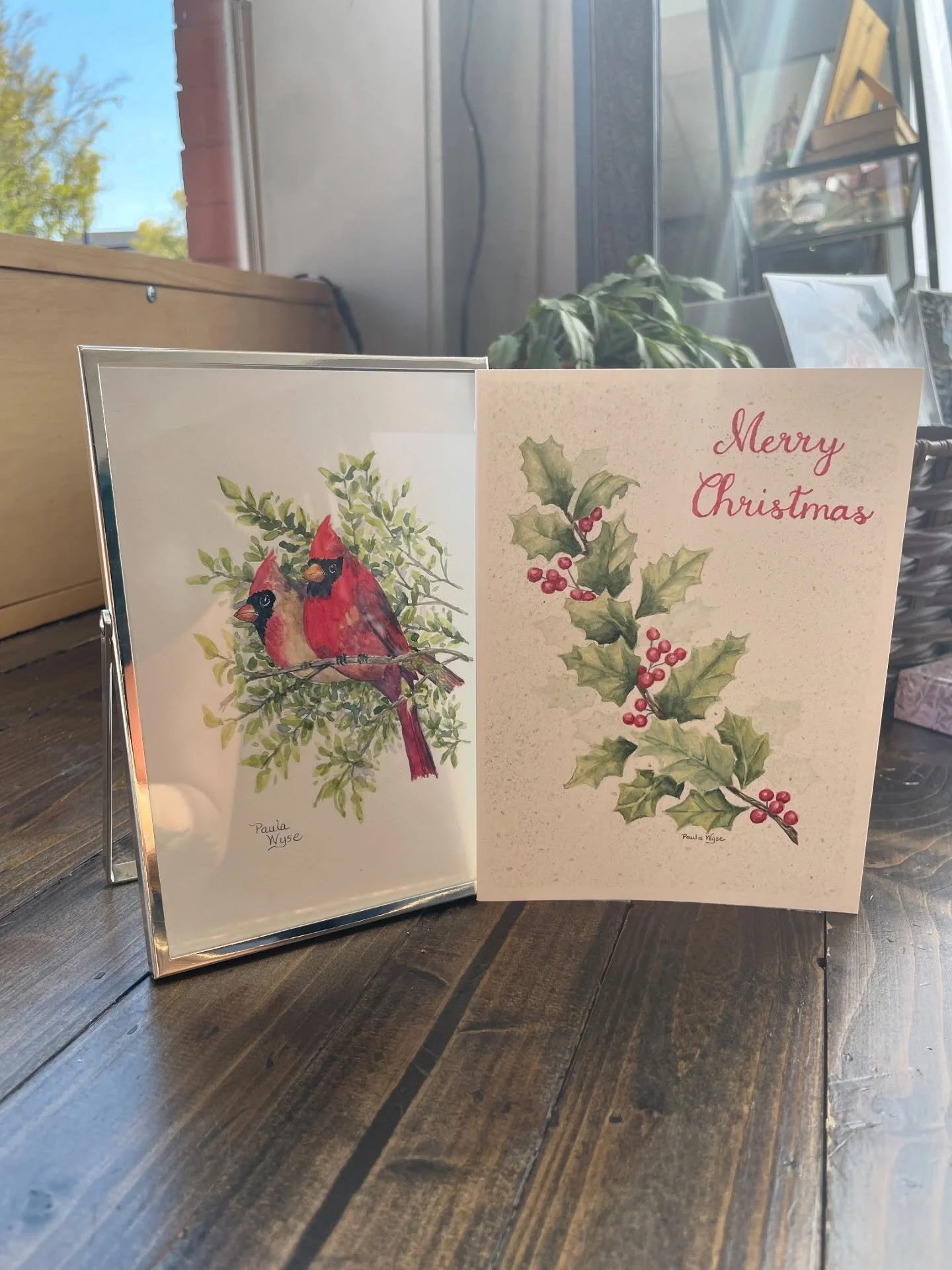Gifting on the brain, but you want to buy local and support local artists? We got you!

We curated some gift pairings from our wonderful artisans! Come shop these items and more for the holiday season!

#indigocustomframing #indigoartisans #localarti