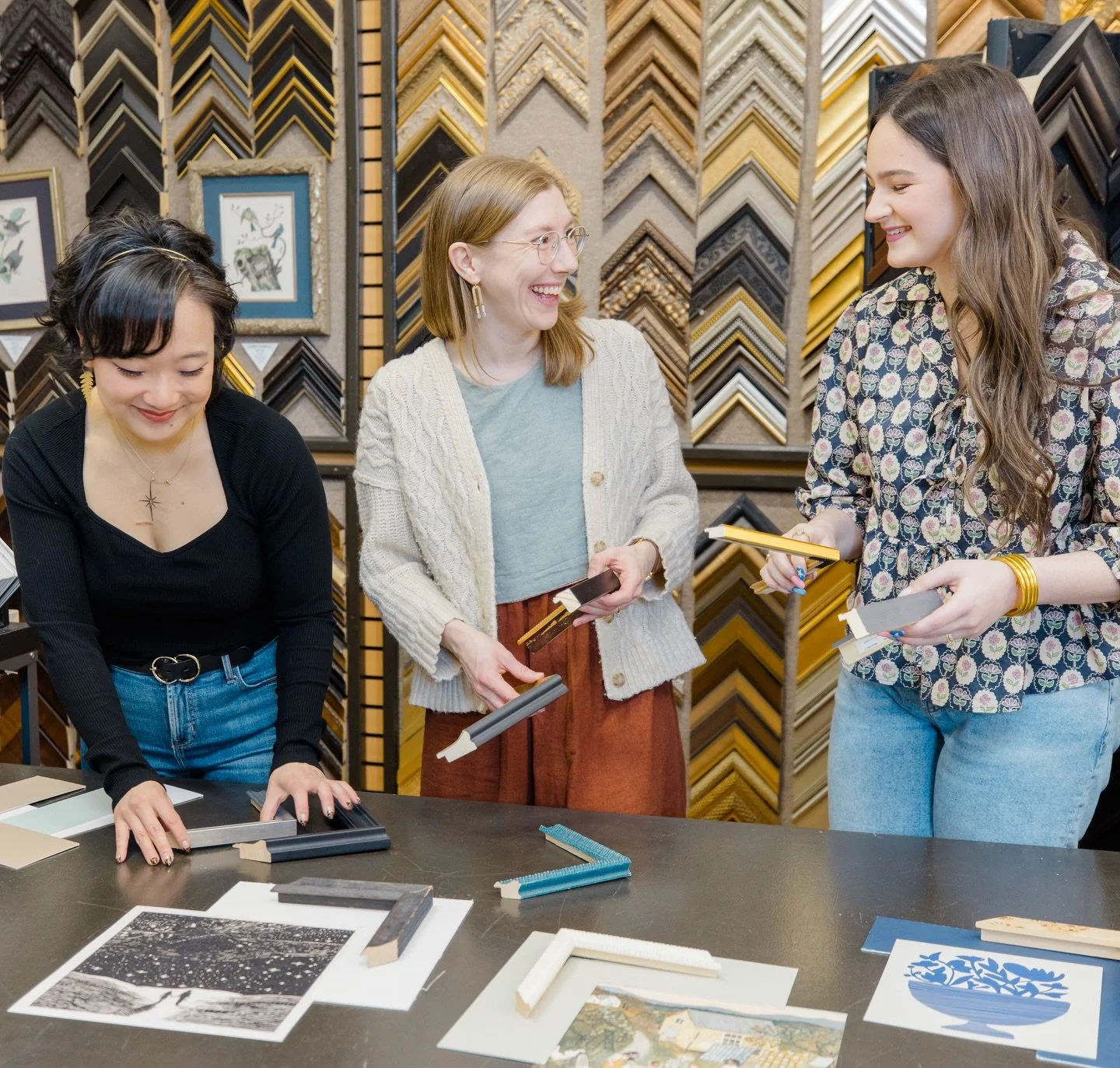 We really have so much fun framing for all of you! If you have Christmas framing to cross if your list, now is the time to bring it in!
Our deadline for framing to be completed in time for Christmas is December 1st!

#indigocustomframing #artisanmark