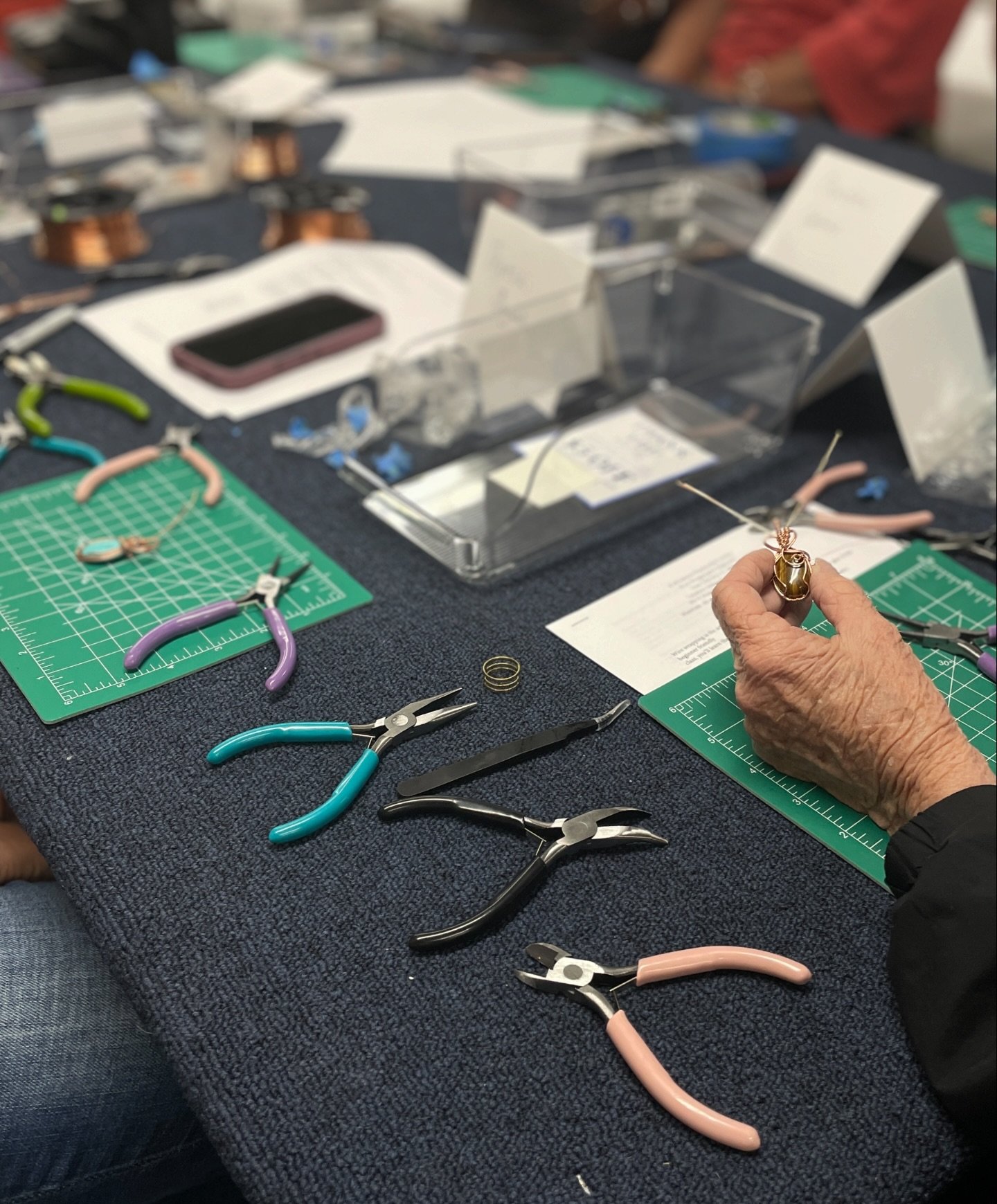 Thank you Rebecca Groves for helping us learn the magic of wire wrapping this past Saturday! 

If you&rsquo;re interested in joining us for workshop we have a beginning watercolor workshop this Saturday 2/28!