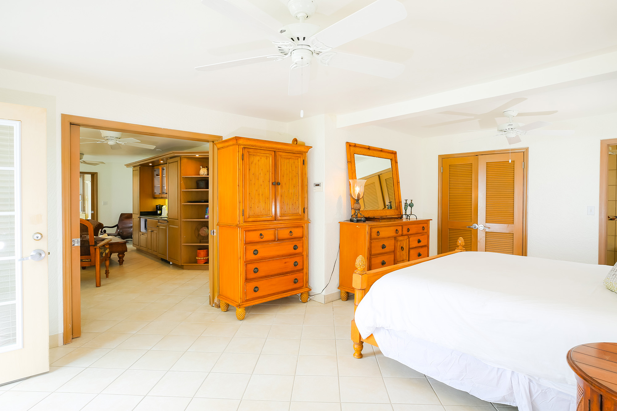 BEDROOM5_VieuxCaribe-71.jpg