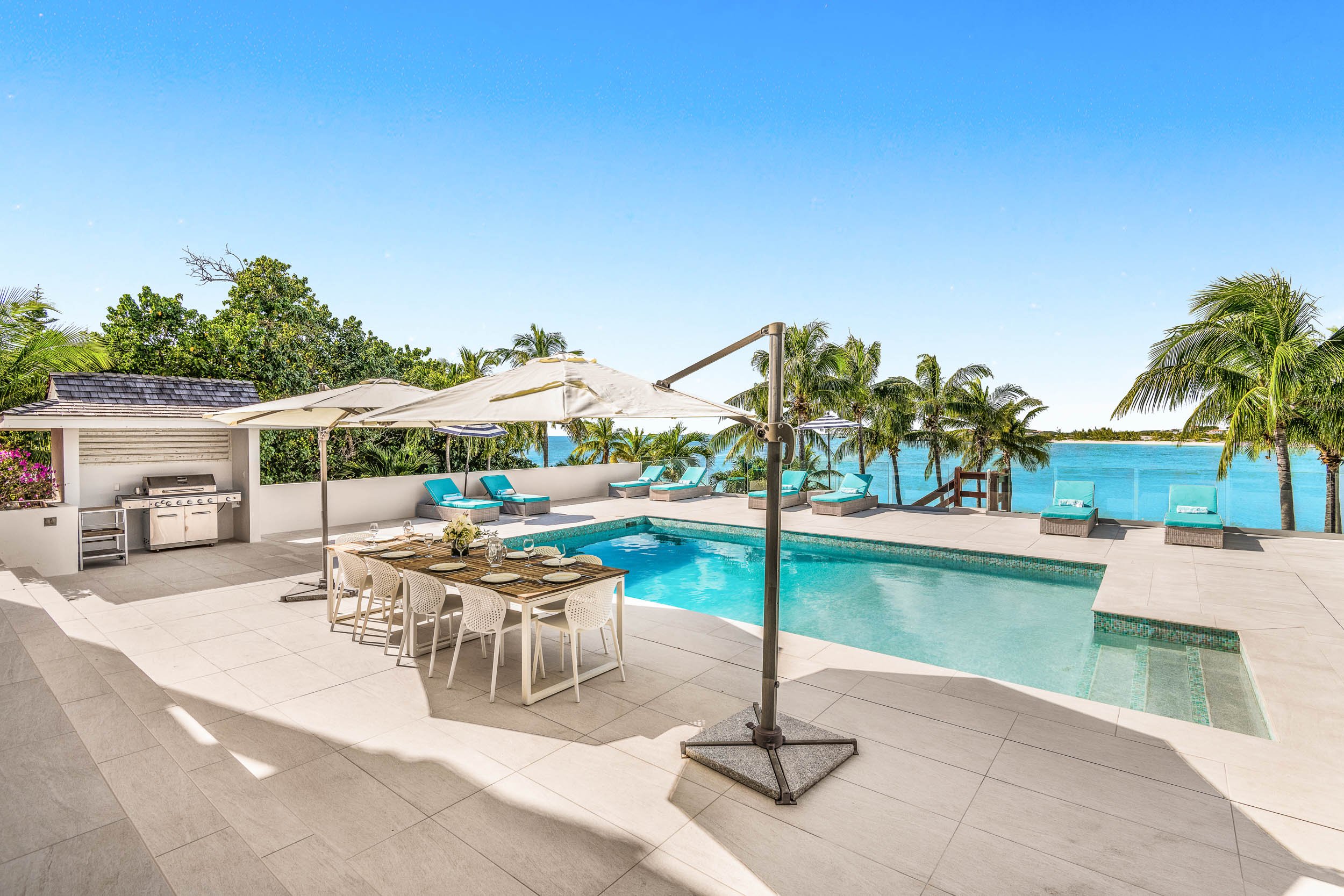 Turks and caicos family villa.JPG