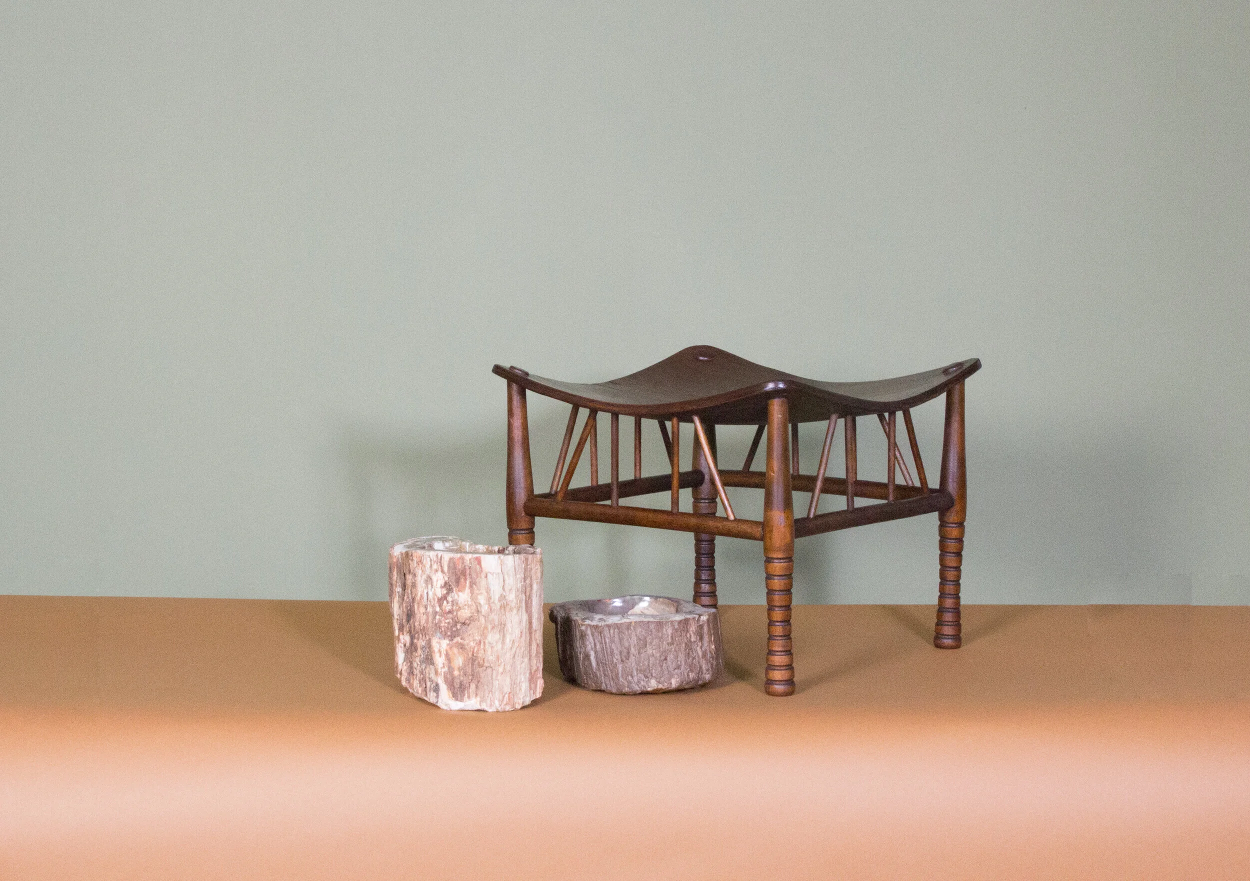 Tabouret Thebes, Liberty