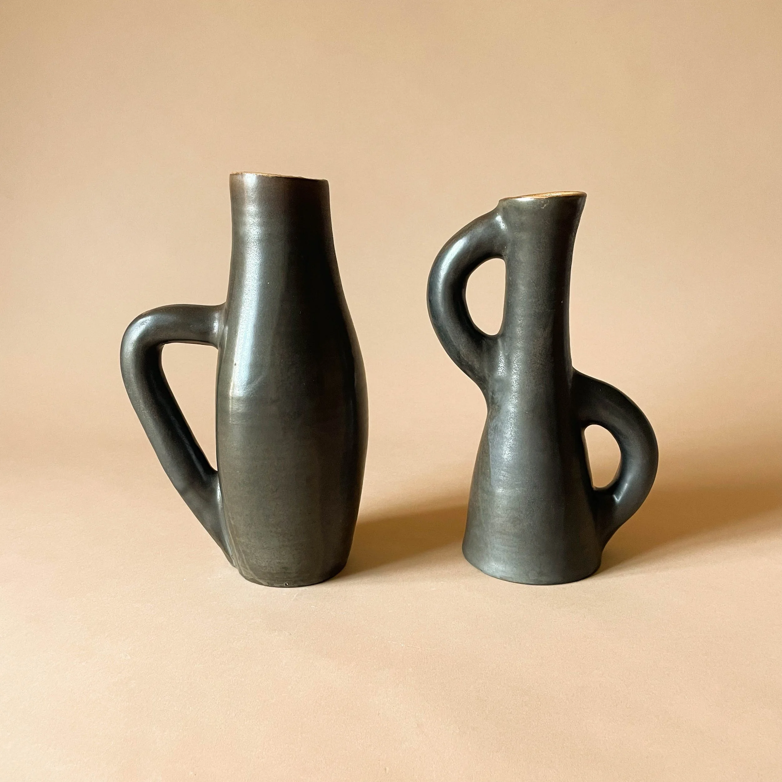 Duo-vases-ceramique-50-noire-4.jpg