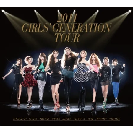 GIRLS-GENERATION-2011-GIRLS-GENERATION-TOUR-2CD-60P-PHOTOBOOK.jpg