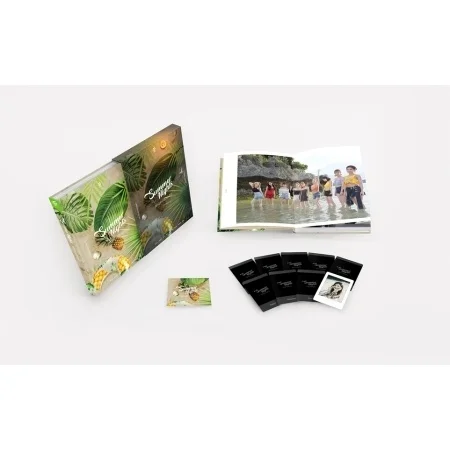 TWICE – TWICE MONOGRAPH [SUMMER NIGHTS] — Dumber Studios