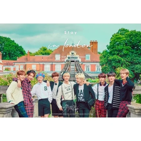 STRAY KIDS – STRAY KIDS FIRST PHOTOBOOK [STAY IN LONDON] — Dumber 