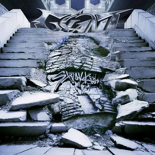 Stray Kids - Japanese 2nd Album Giant (LIMITED B: CD) [Japan Import Edition]
