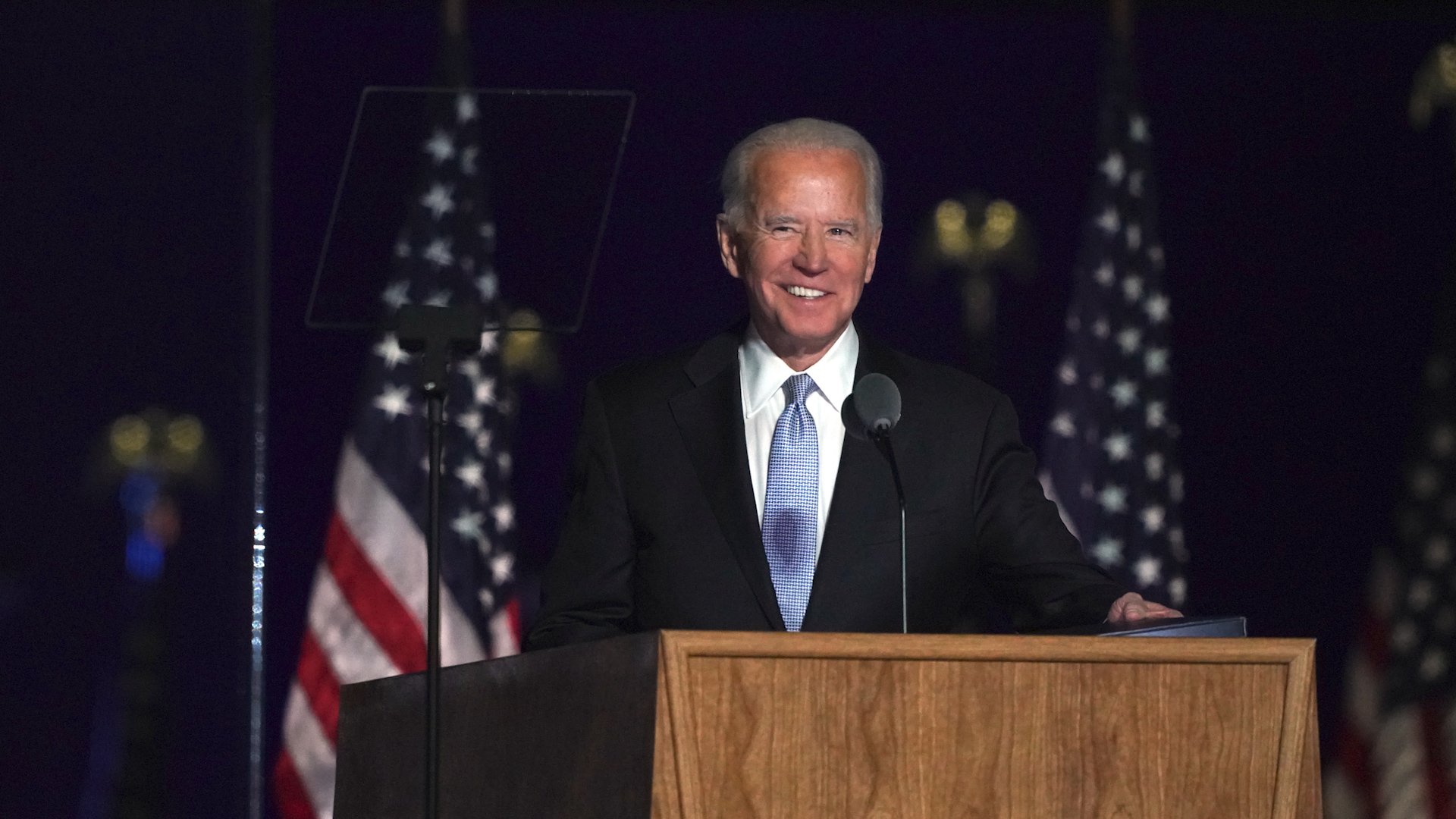 Biden’s approval falls to new low amid economic pessimism, inflation woes, CNBC survey finds