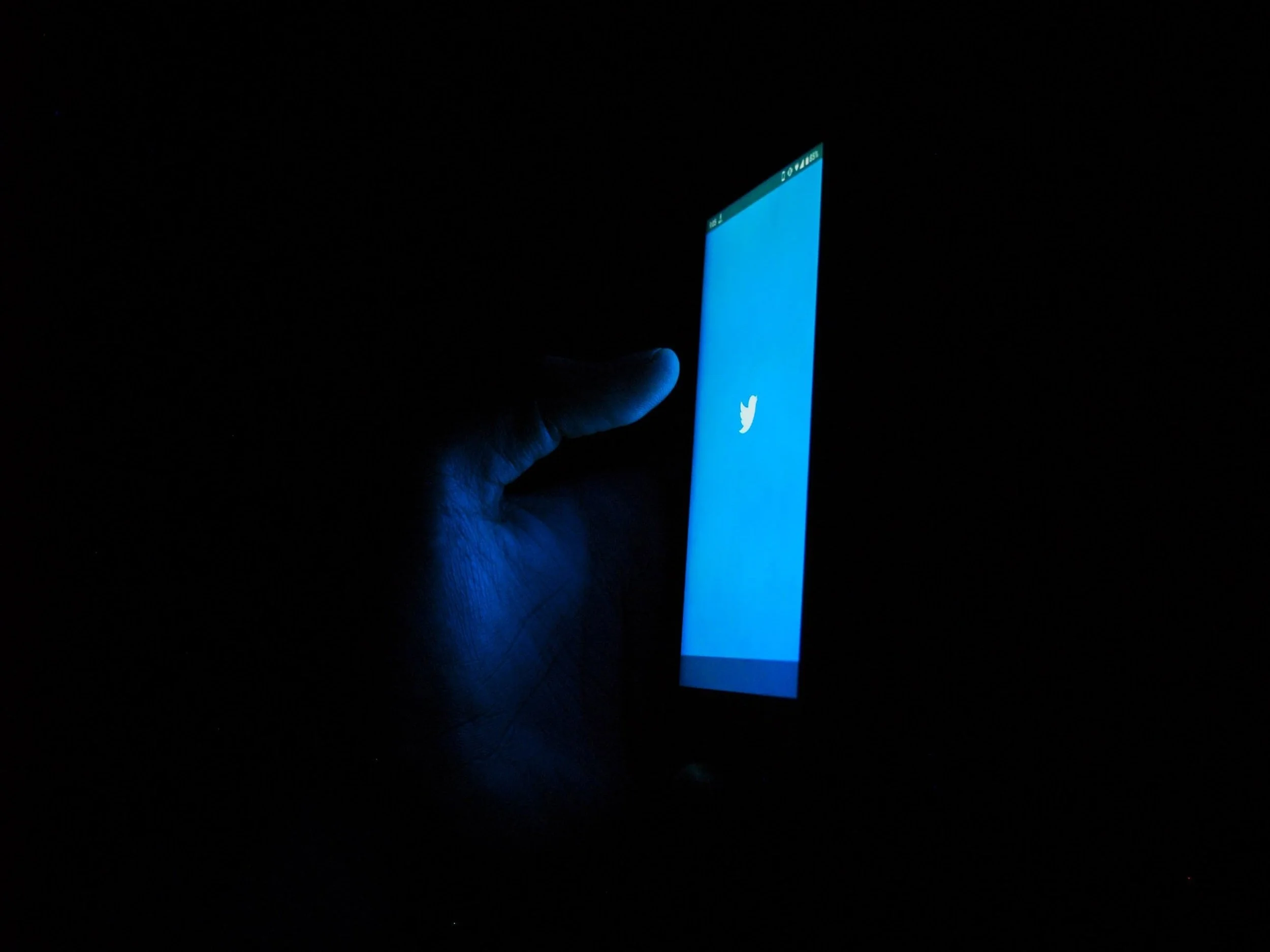 Elon Musk believes 3 issues must be resolved before buying Twitter.