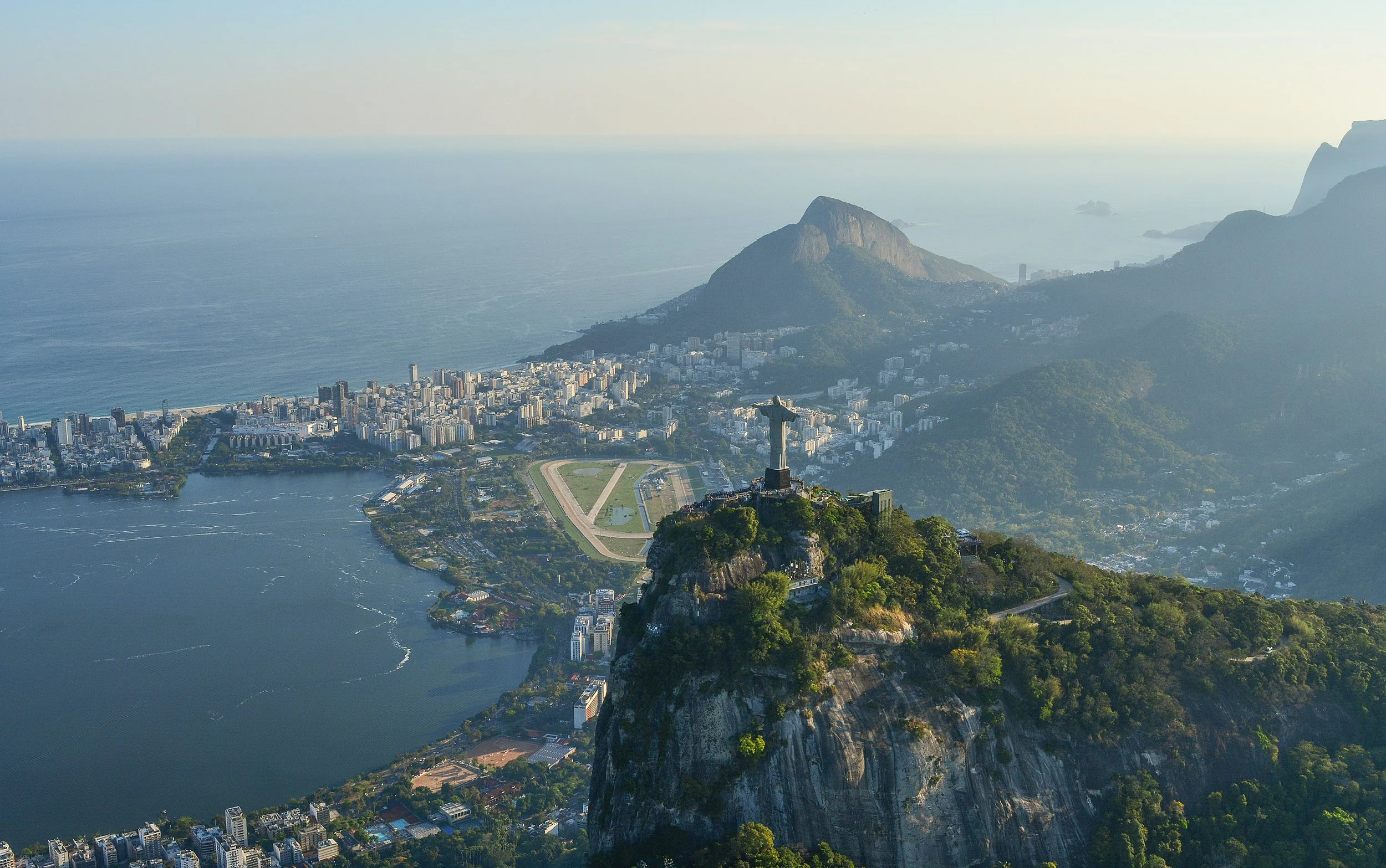 Innovation and Financial Inclusion in Brazil