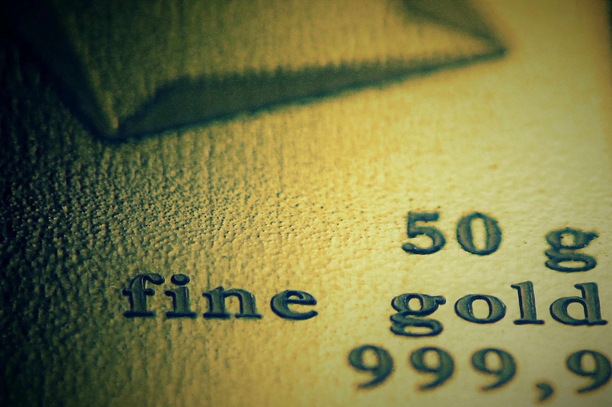 Gold: A Safe-Haven Asset with Rising Appeal in 2024