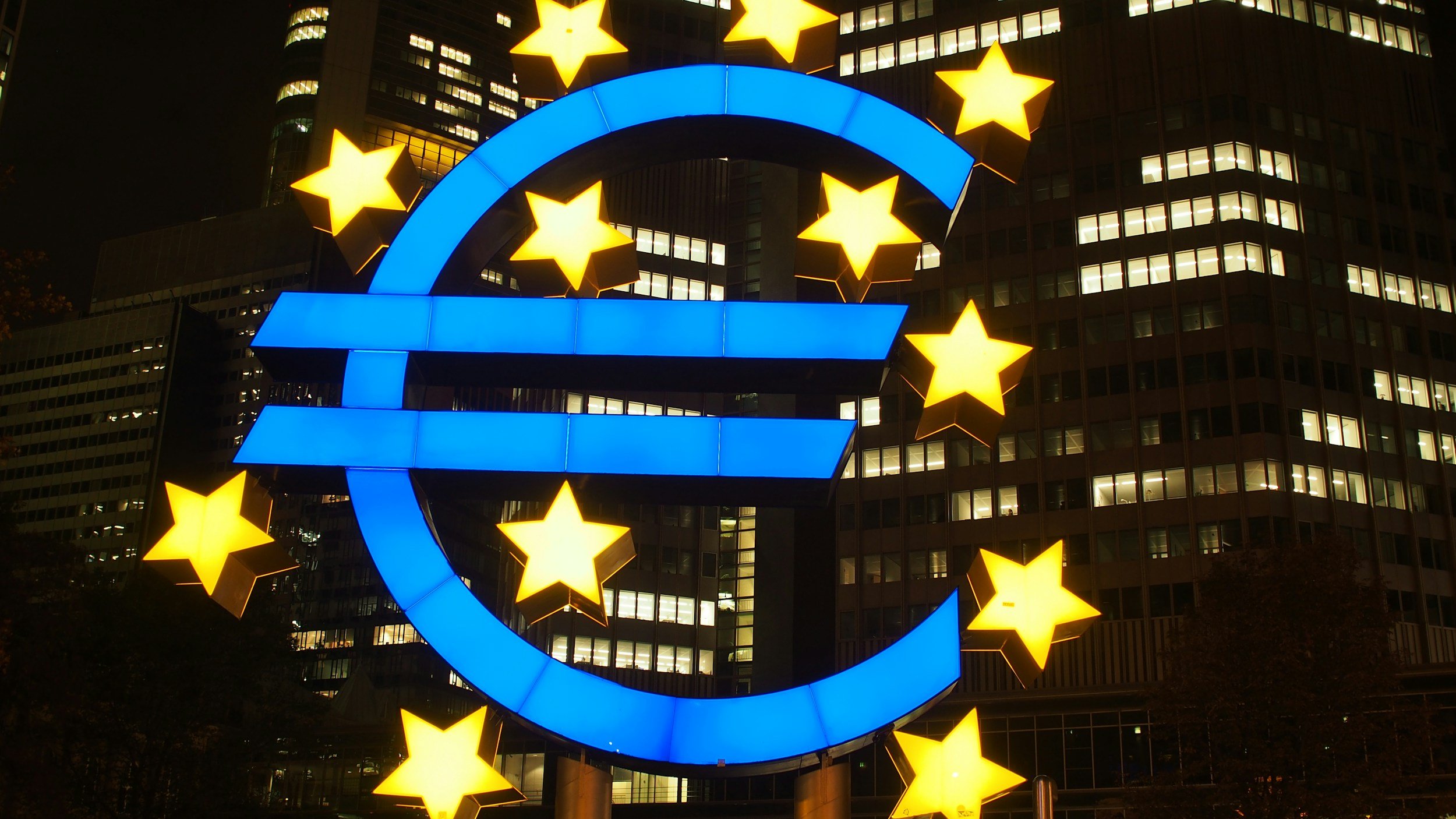 ECB's Strategic Rate Cut: A Push for Eurozone Revival