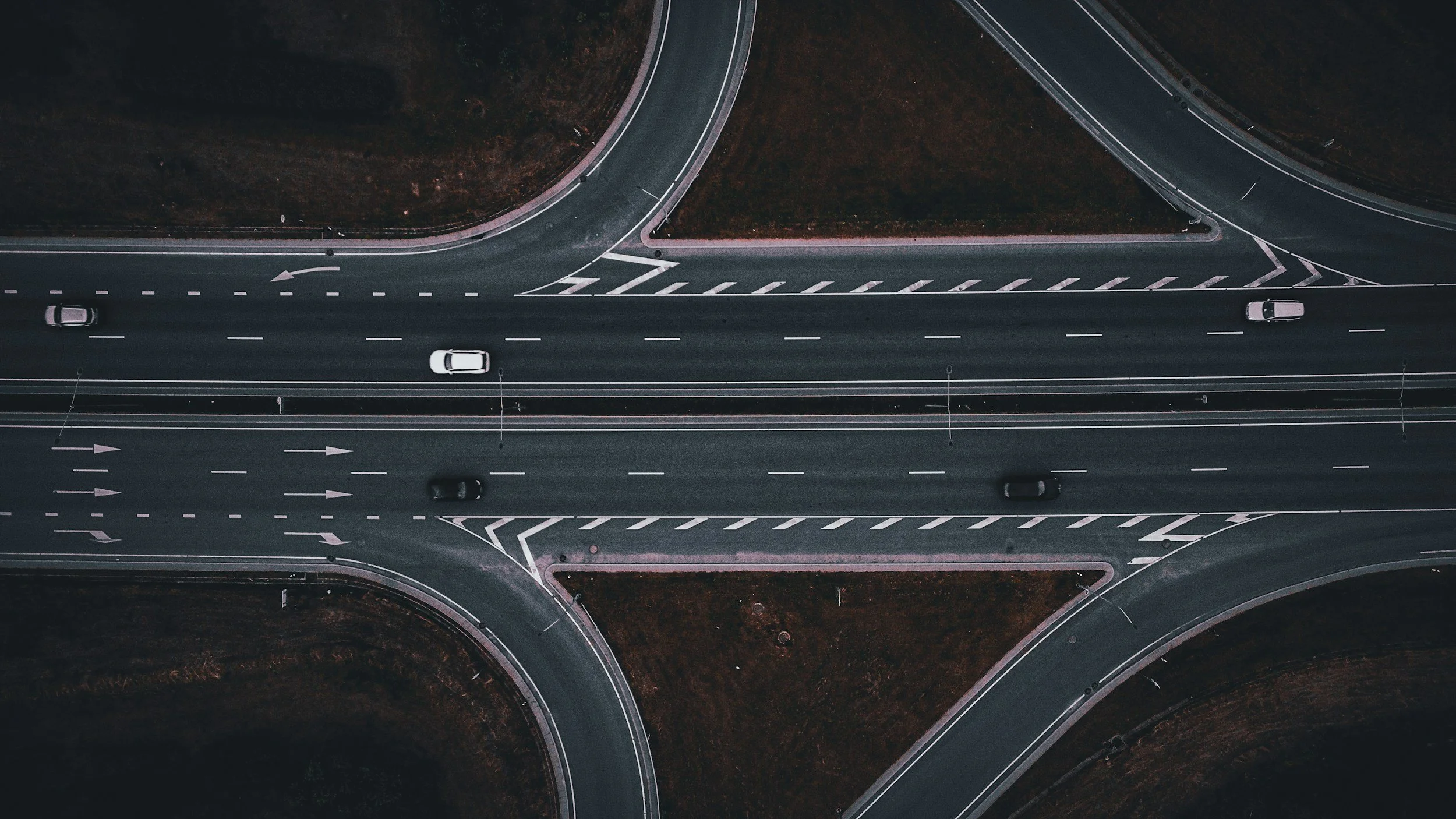 The Road Ahead: Navigating the Rise of Autonomous Vehicles and Robotaxis