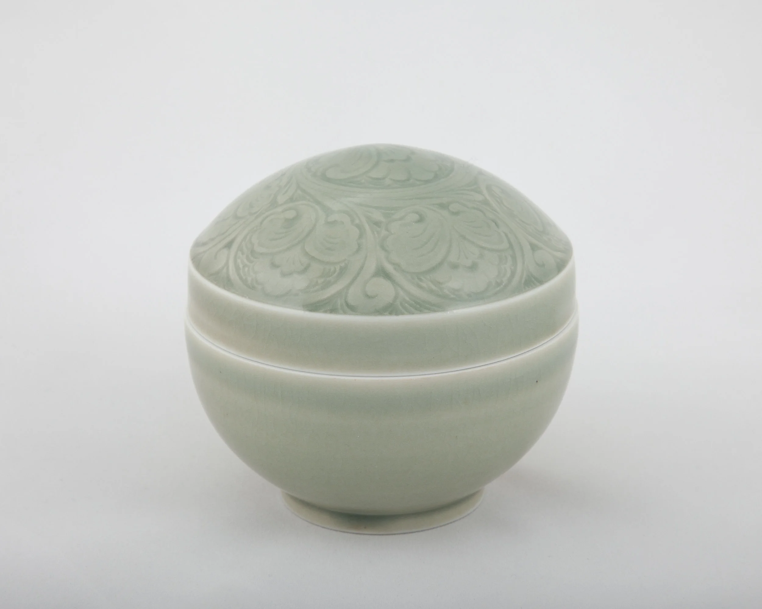 02. Lidded Box.jpg