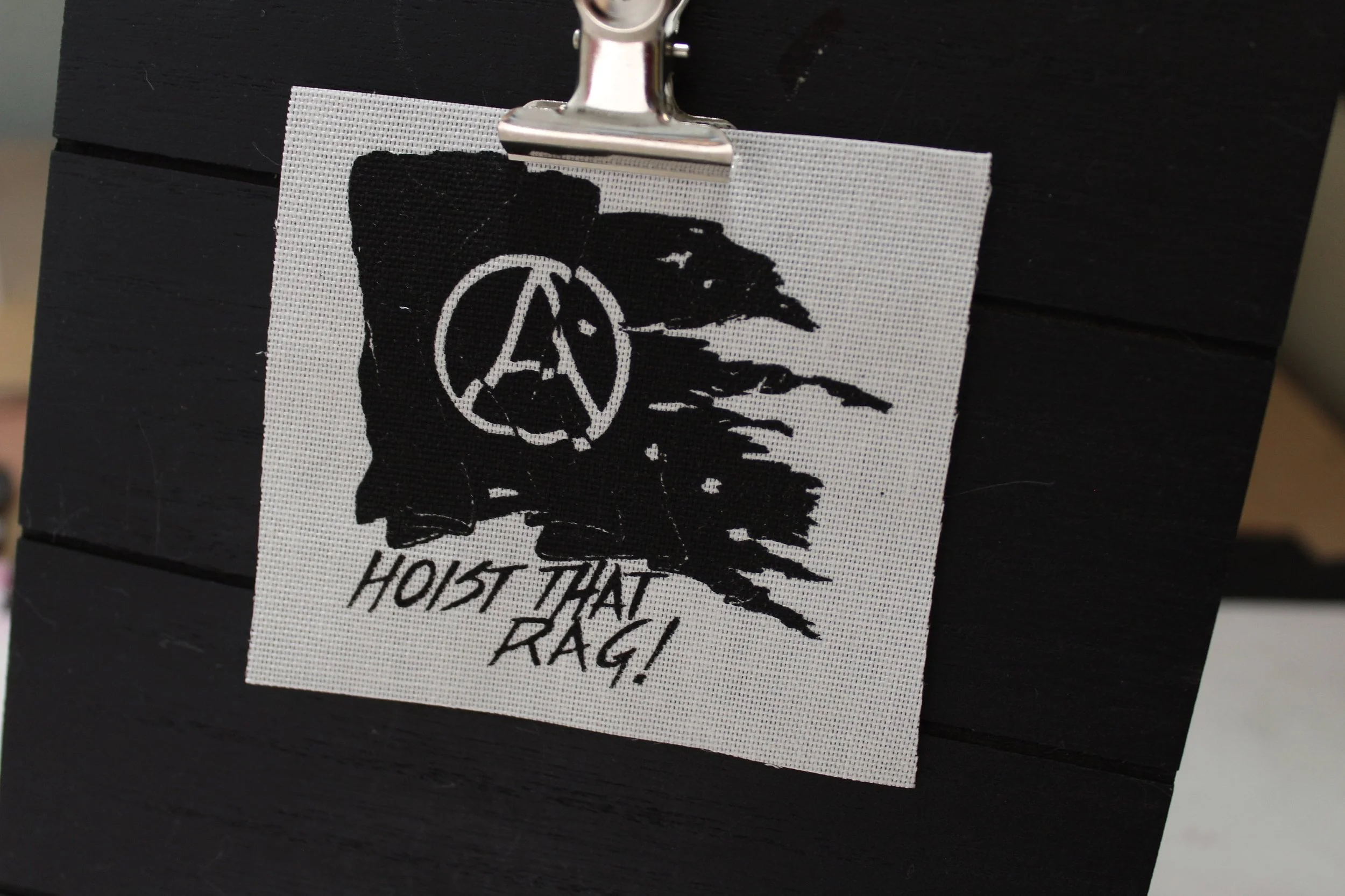https://i.etsystatic.com/9828799/r/il/d3e0da/2350781795/il_fullxfull.2350781795_mvhh.jpg