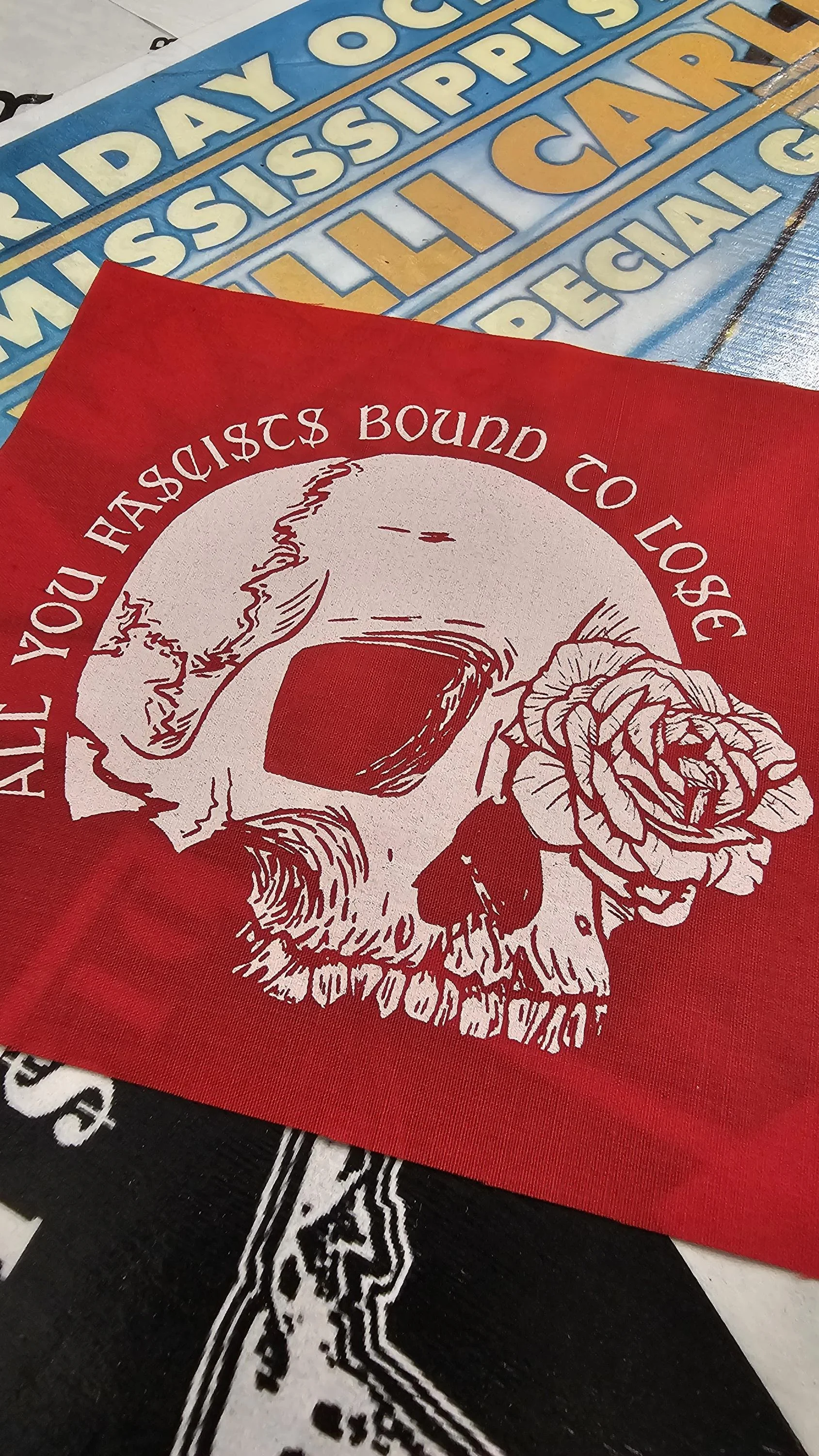 https://i.etsystatic.com/9828799/r/il/83d418/7252798001/il_fullxfull.7252798001_7arc.jpg