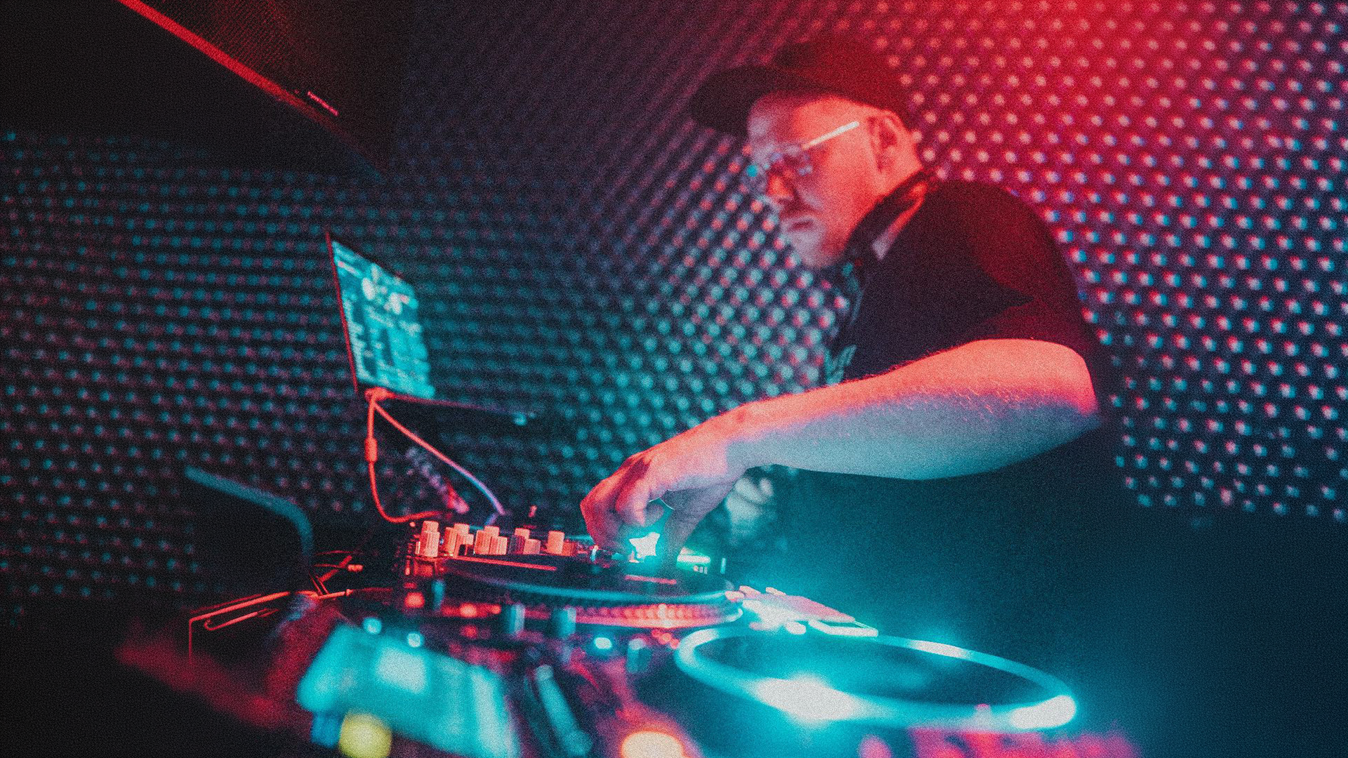 PARTY // SAY LESS