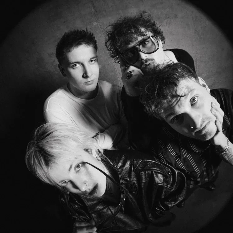 concert: AGATHA IS DEAD!