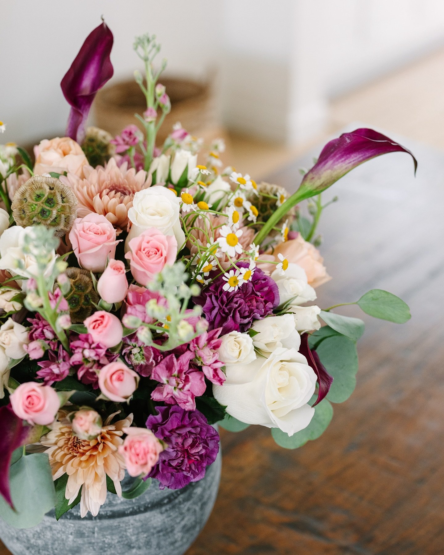 Last Day to Order for Mother&rsquo;s Day! 💕✨

#myfloralcompass, #gatherinbloom, #fcblooms
#freshflowers #amazonflowers #lifestyleflowers #lifestyleshoot #onlineflowers #floraldecor #styledflorals #MothersDayFlowers #MomInBloom #BloomForMom #MomLoves