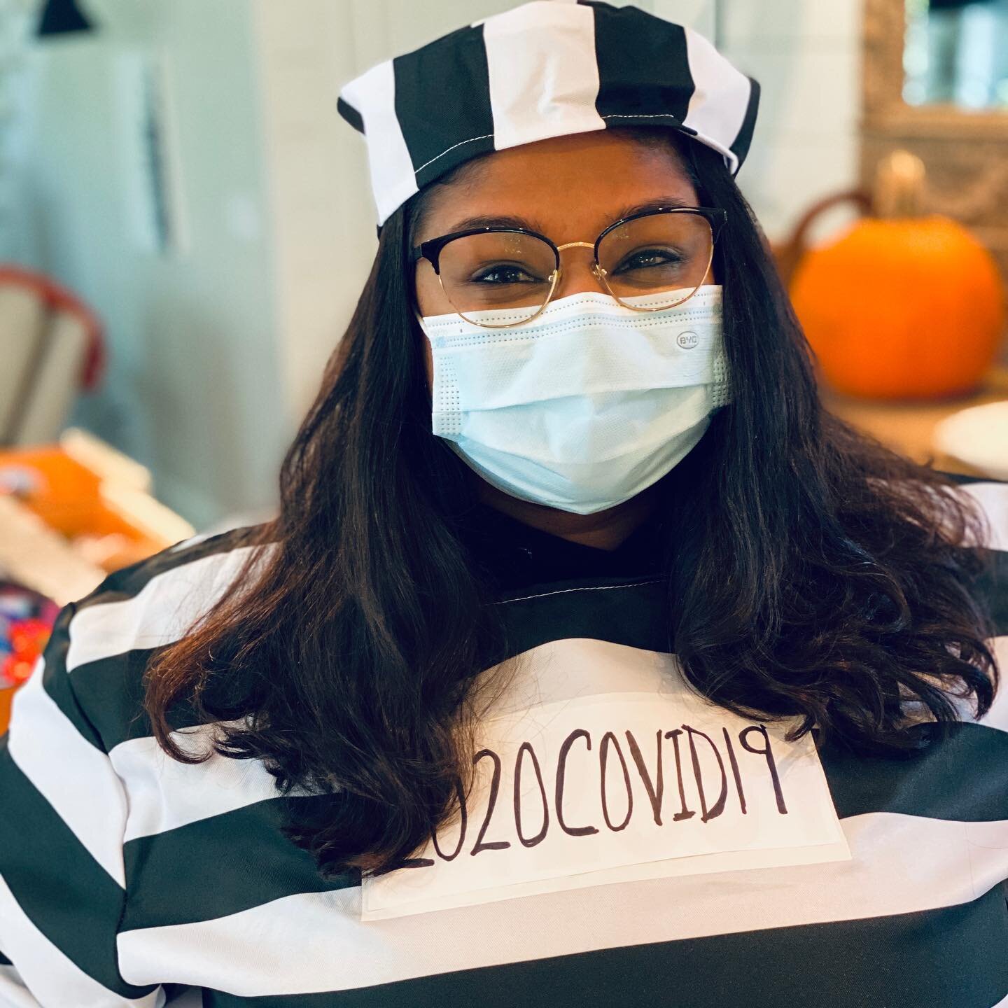 Prisoners in our own homes. Halloween 2020 🎃😷
