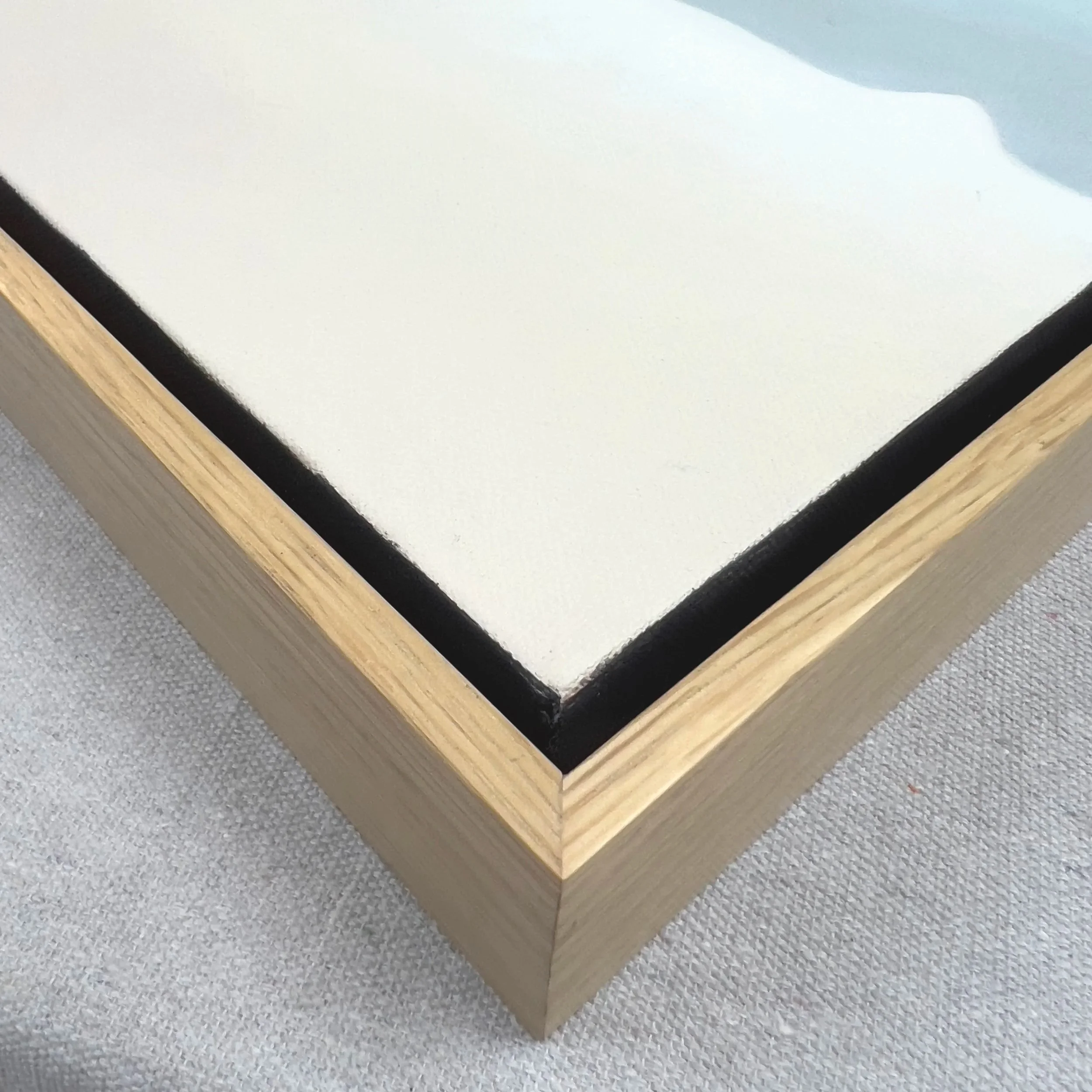 White+oak+frame+with+cream+canvas.jpg