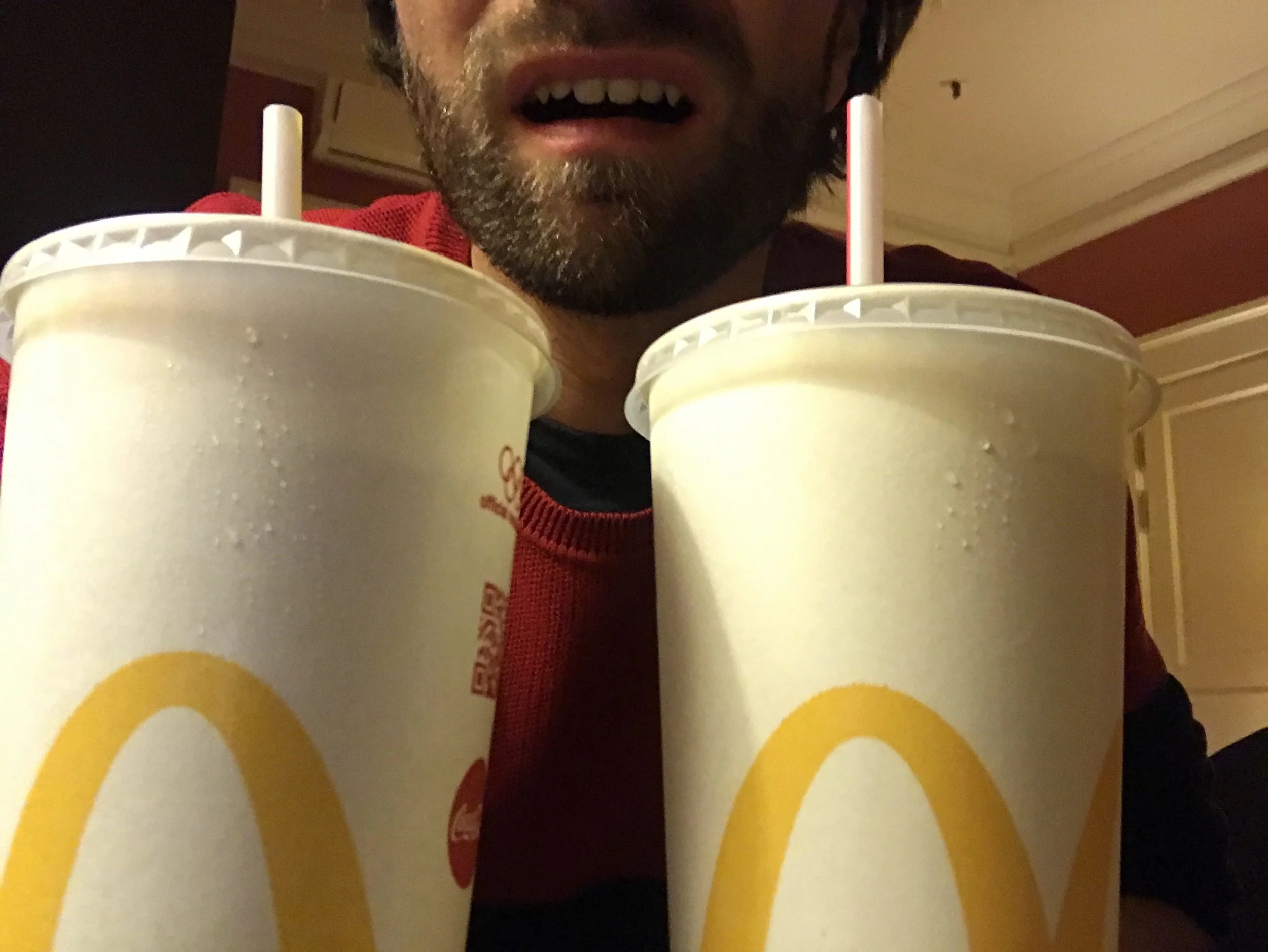 JEG SKAL HA' TO TRÆSTAMMER, TAK