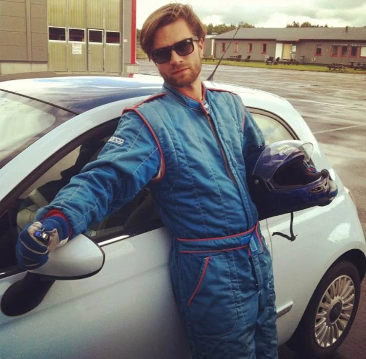 FRYGT, GLÆDE OG FORSVUDNE KLUNKER