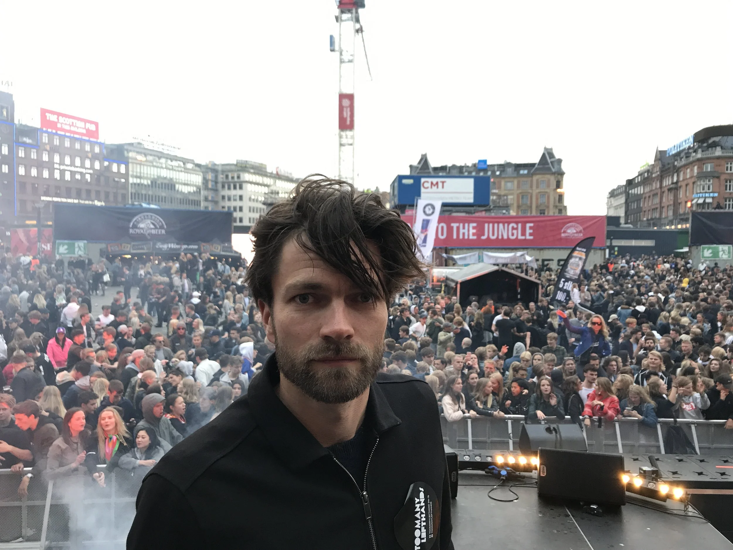 MIN FØRSTE GANG TIL DISTORTION