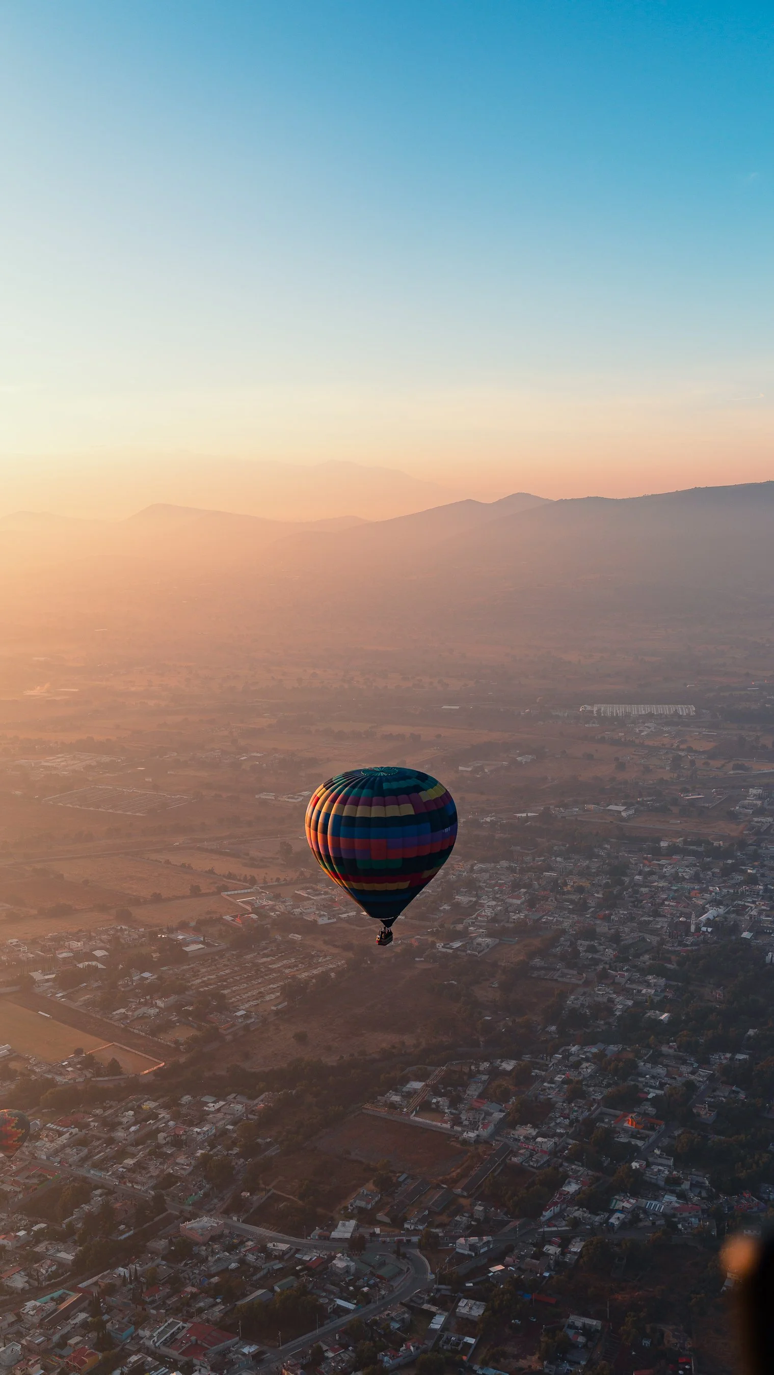 251211_CDMX Friday - Edited for Screens-38.jpg