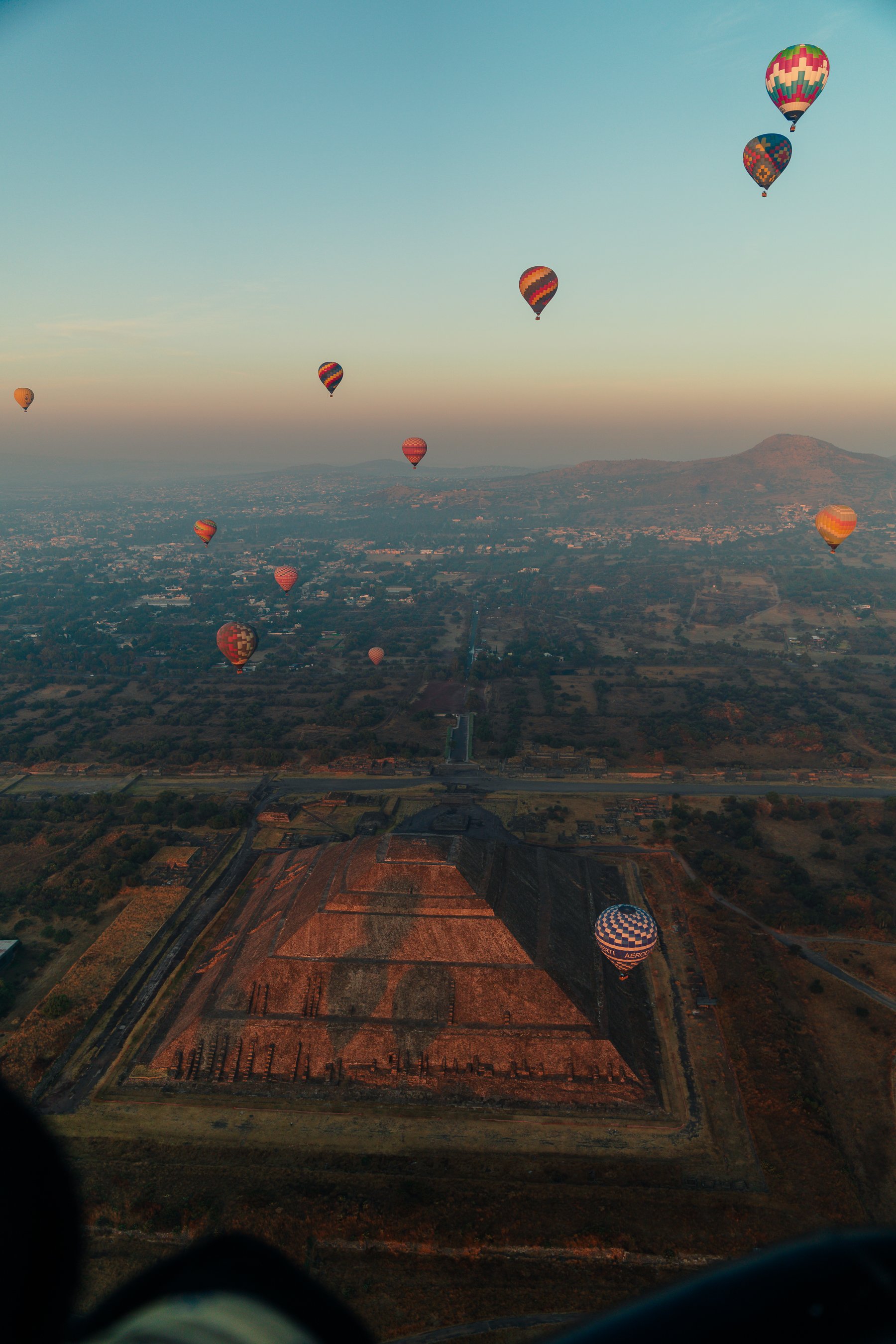 251211_CDMX Friday - Edited for Screens-13.jpg