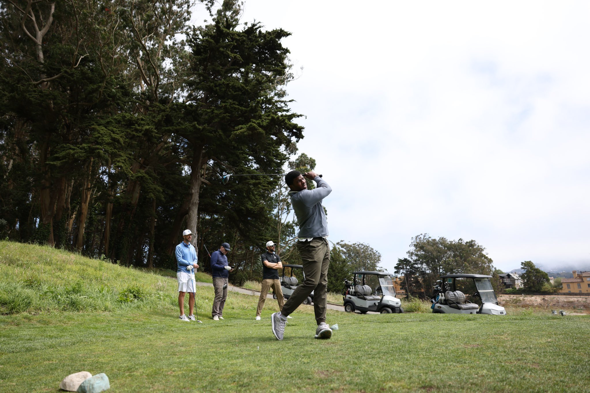 Kelenna Azubuike Tees Off On a Long Drive Hole 