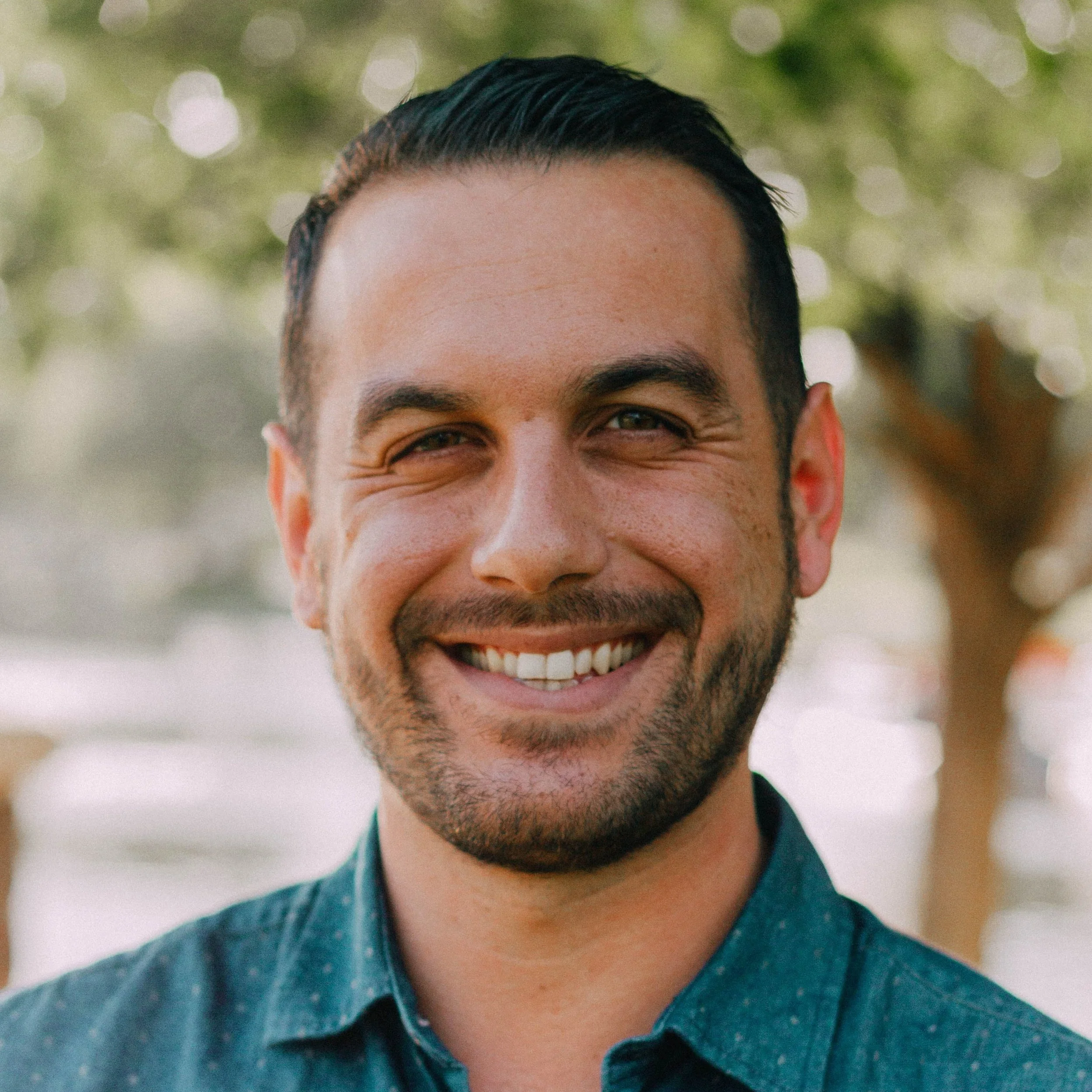 Gaining Success Should Not Be Complicated – An Interview with Motivational Writer Anthony Moore