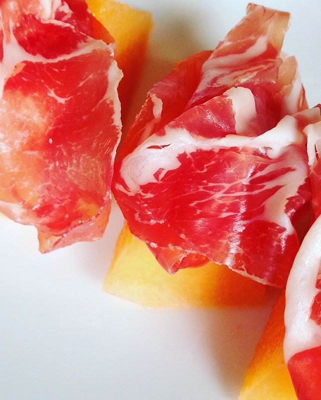 Melon jambon the secret of French summer #melonjambon #summer #cestlete #yumm