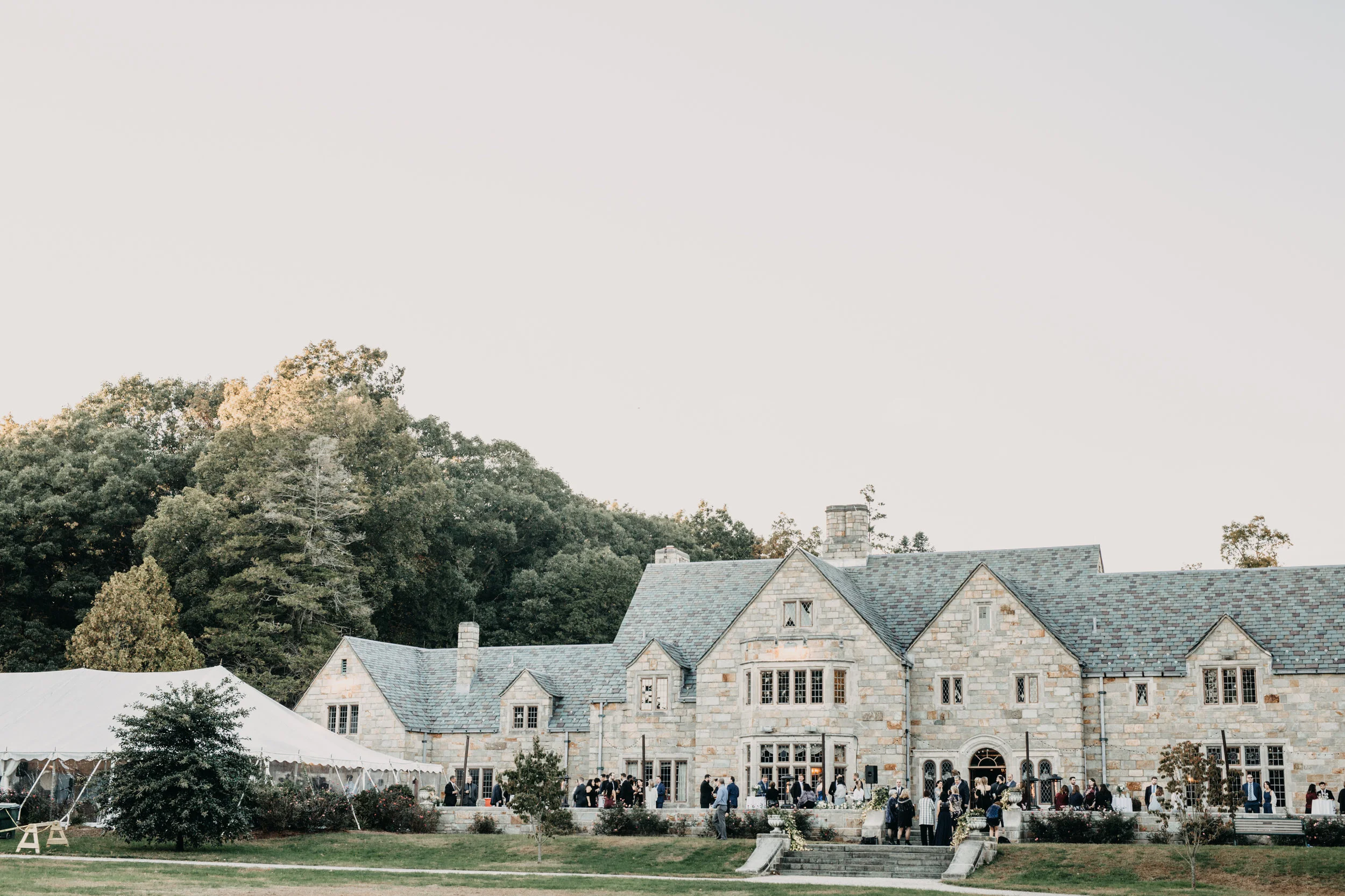 Megan + Dan Connecticut Wedding, Gallaher Mansion — Lovely Events