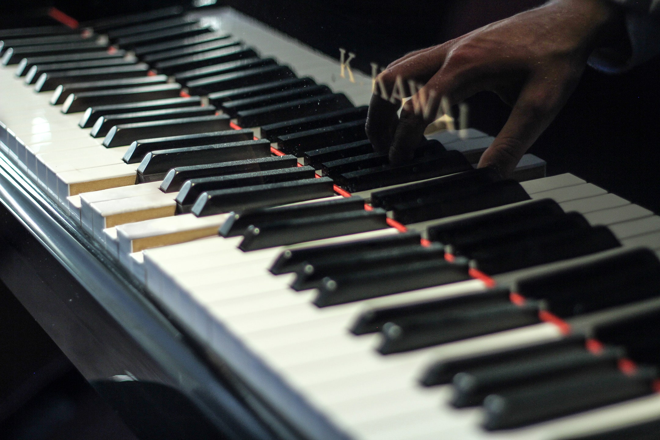 Piano-min.jpg