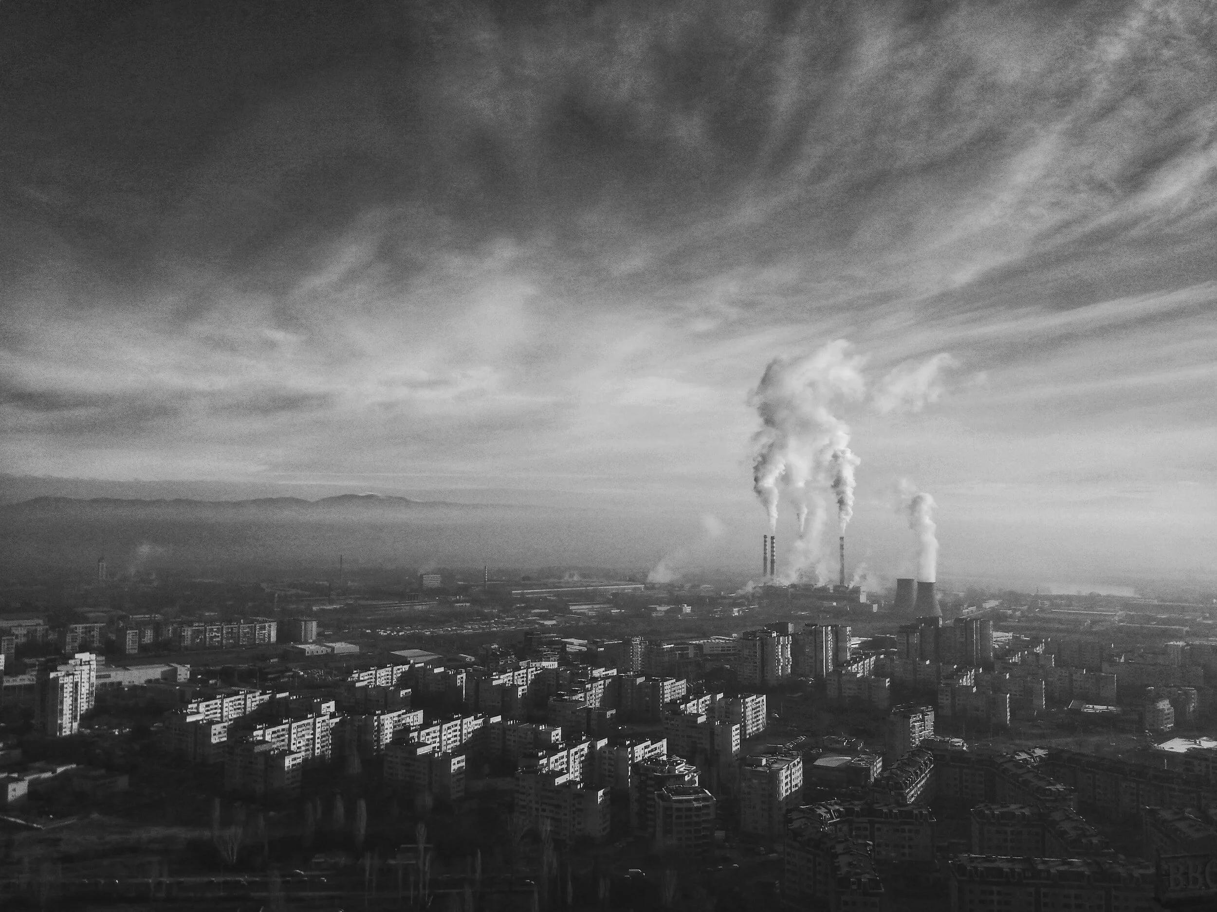 Clearing the air: incorporating air quality and environmental justice into climate policy