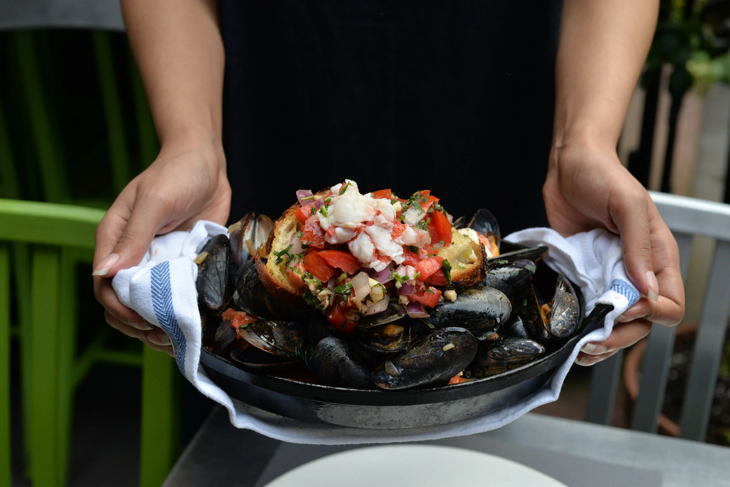 Mussels and Crab meat dish