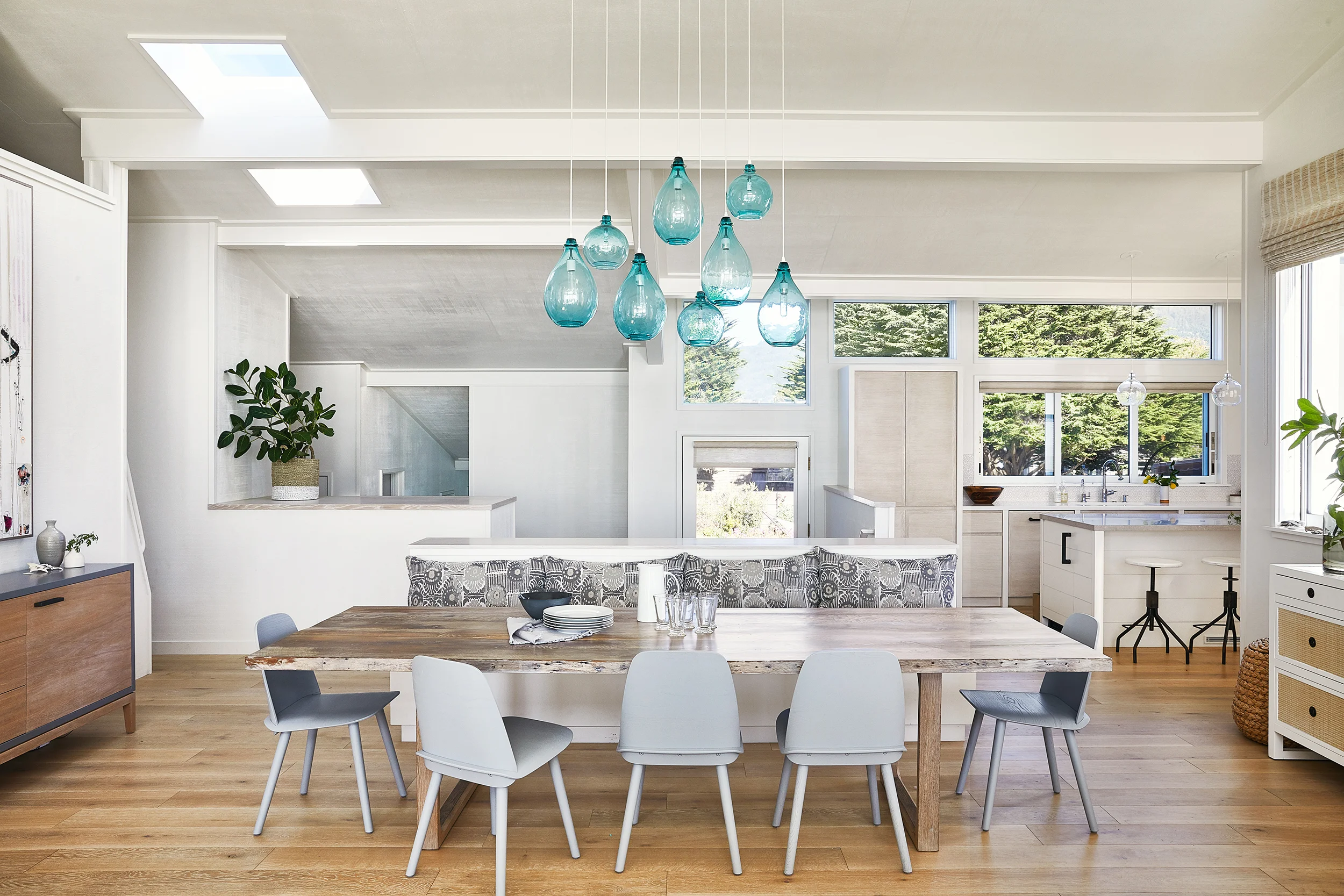 Lauren Nelson Design // Stinson Beach House // Dining Room